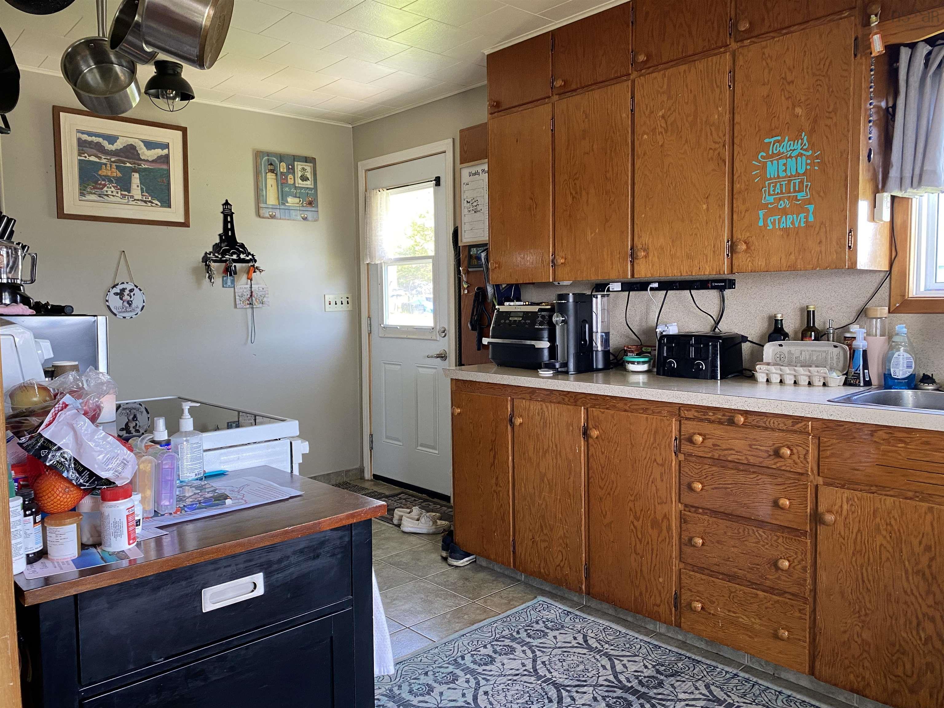 $359,000.00: 8394 Highway 3, Port Mouton