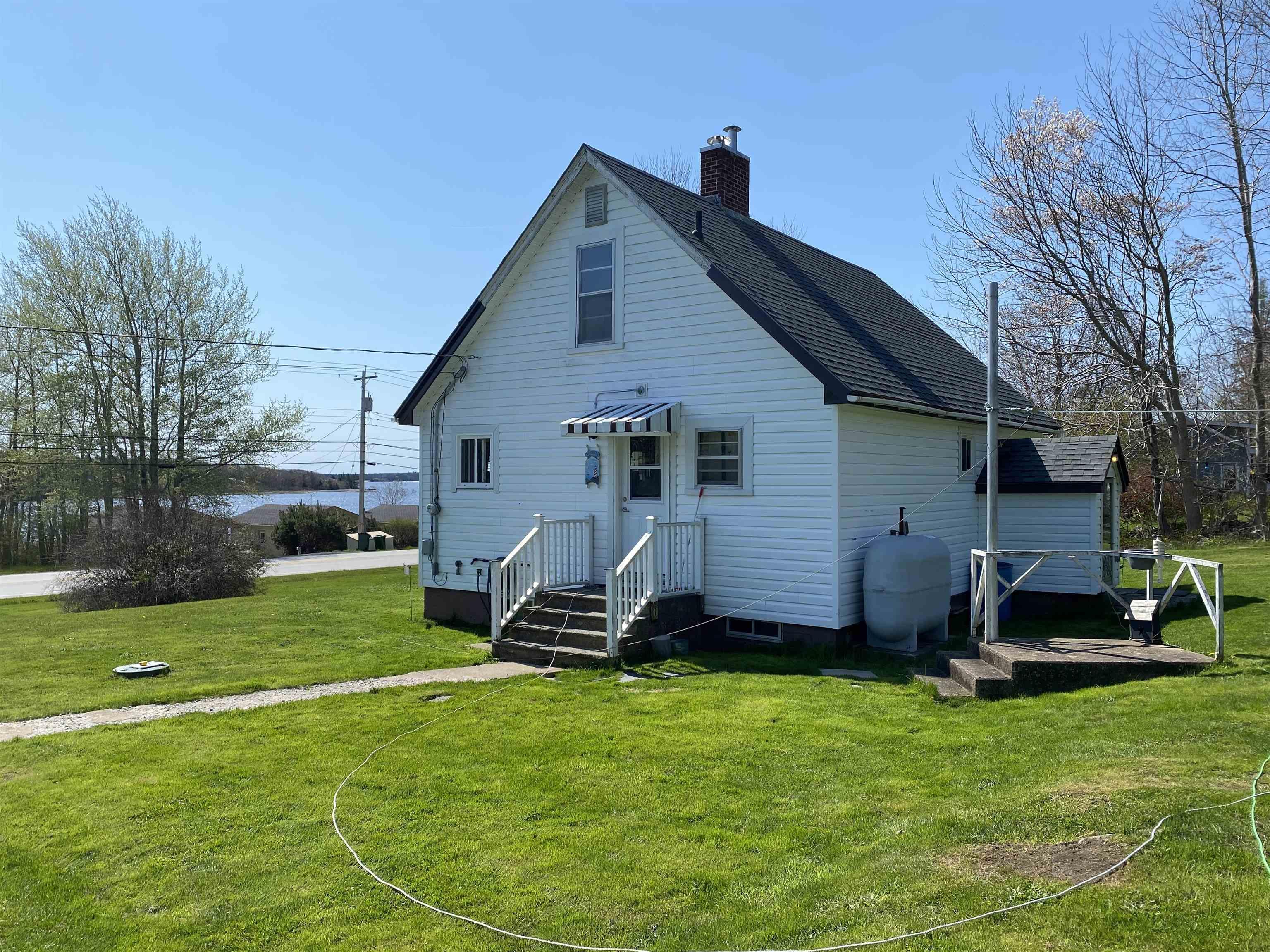 $359,000.00: 8394 Highway 3, Port Mouton
