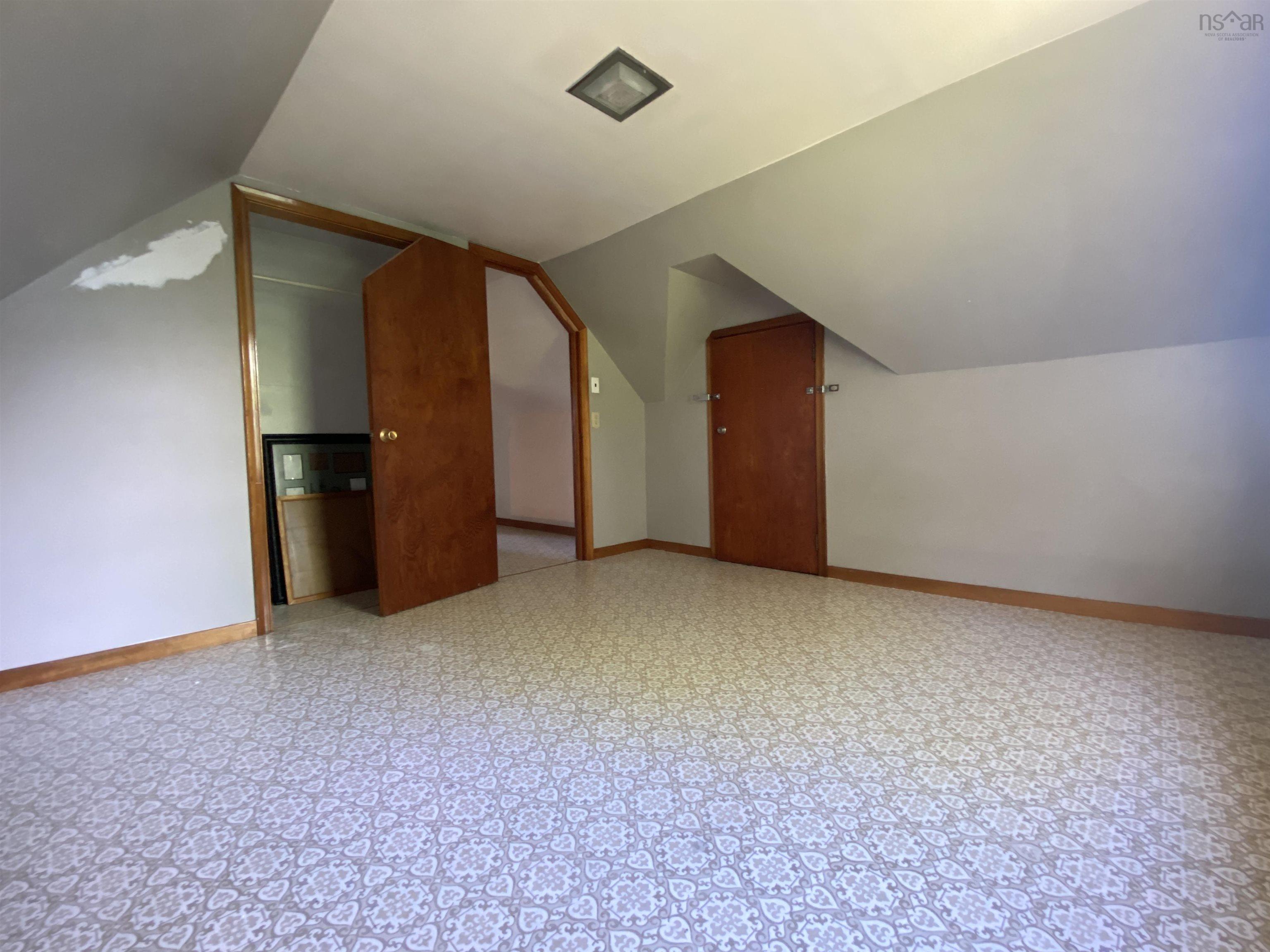 $299,000.00: 8394 Highway 3, Port Mouton