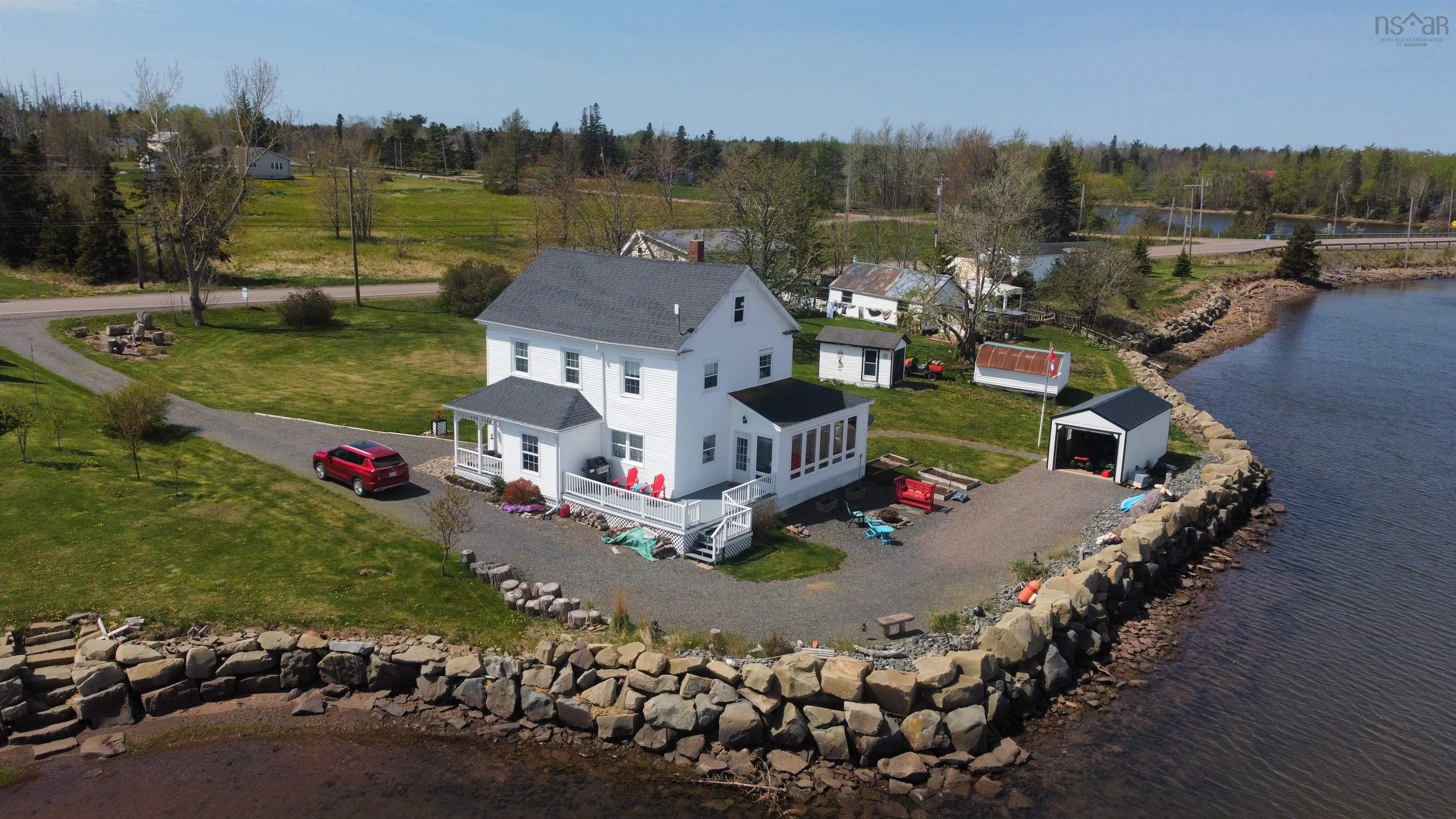 $499,900.00: 13291 Highway 6, Wallace Bridge