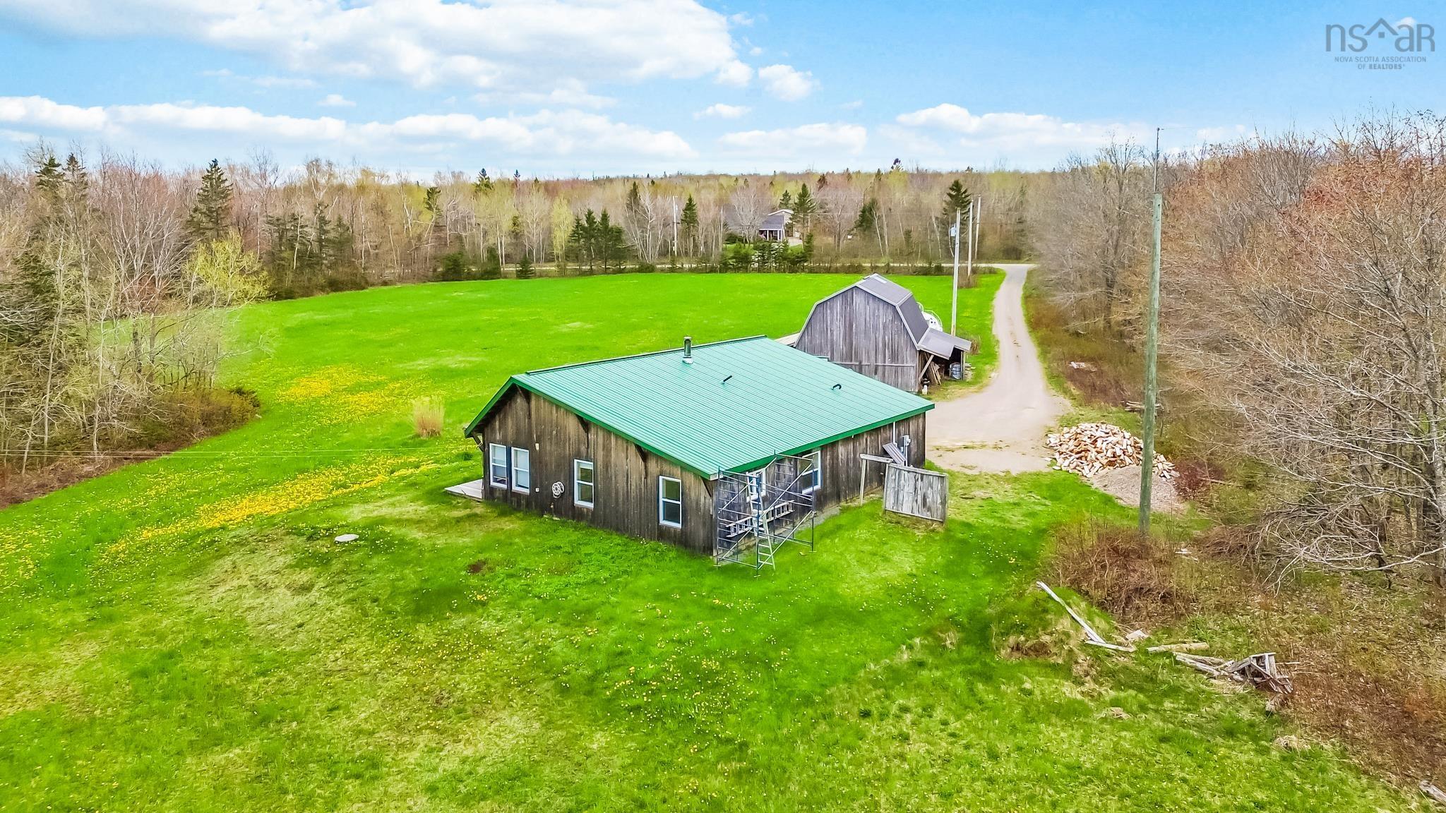 $547,000.00: 124 West Black Rock Road, West Black Rock