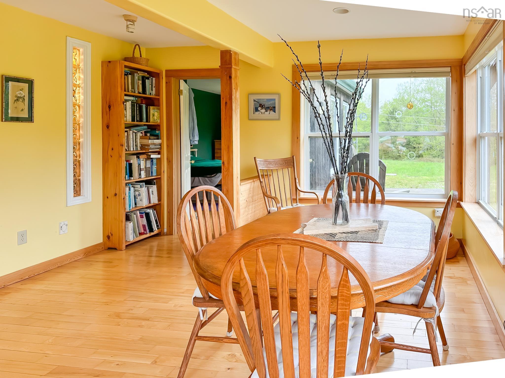 $547,000.00: 124 West Black Rock Road, West Black Rock