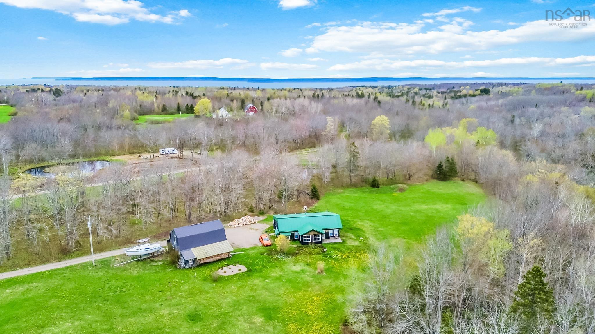 $547,000.00: 124 West Black Rock Road, West Black Rock