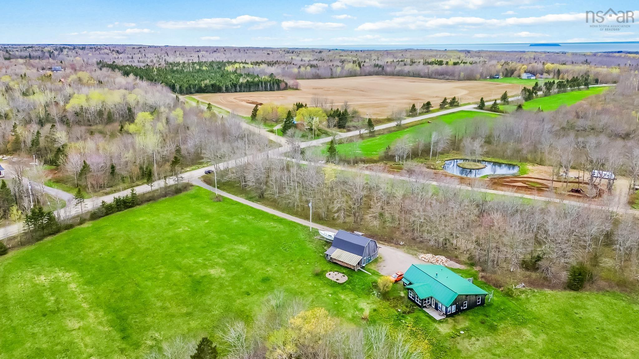 $547,000.00: 124 West Black Rock Road, West Black Rock