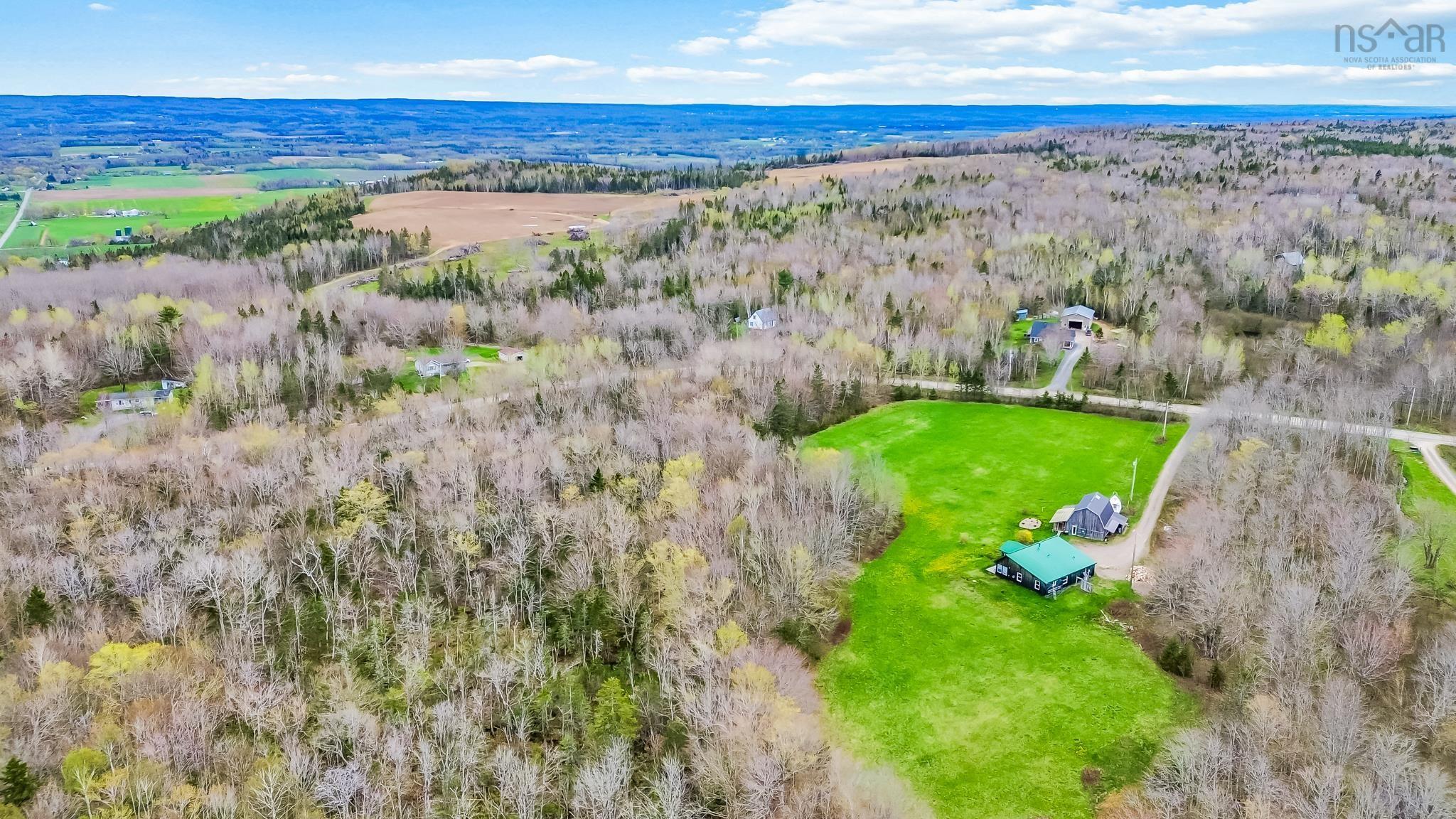 $547,000.00: 124 West Black Rock Road, West Black Rock