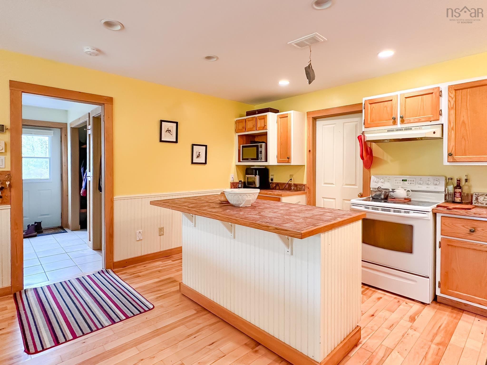 $547,000.00: 124 West Black Rock Road, West Black Rock