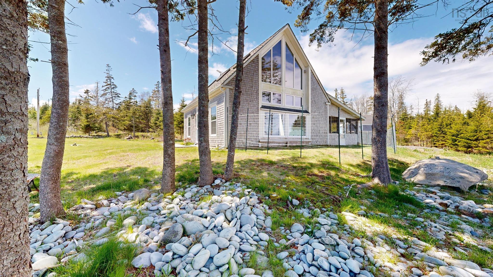 $695,000.00: 569 Long Cove Road, Port Medway