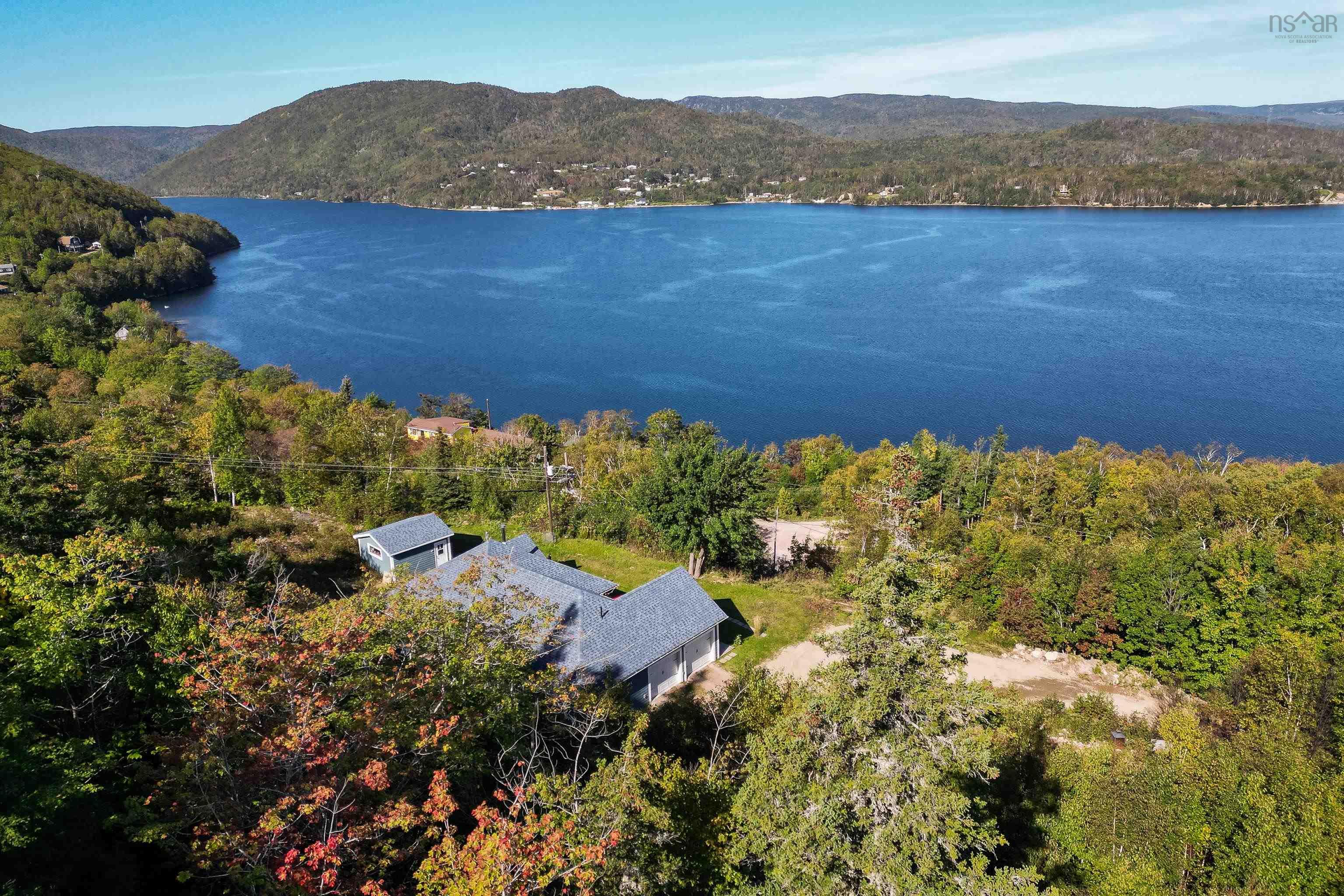 $599,900.00: 39170 CABOT TRAIL Road, Ingonish