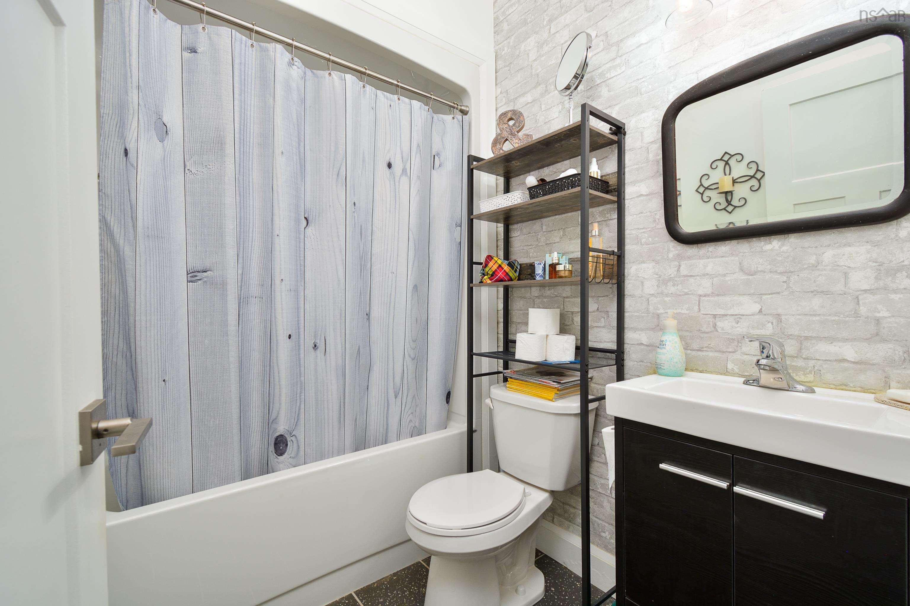 $599,900.00: 39170 CABOT TRAIL Road, Ingonish