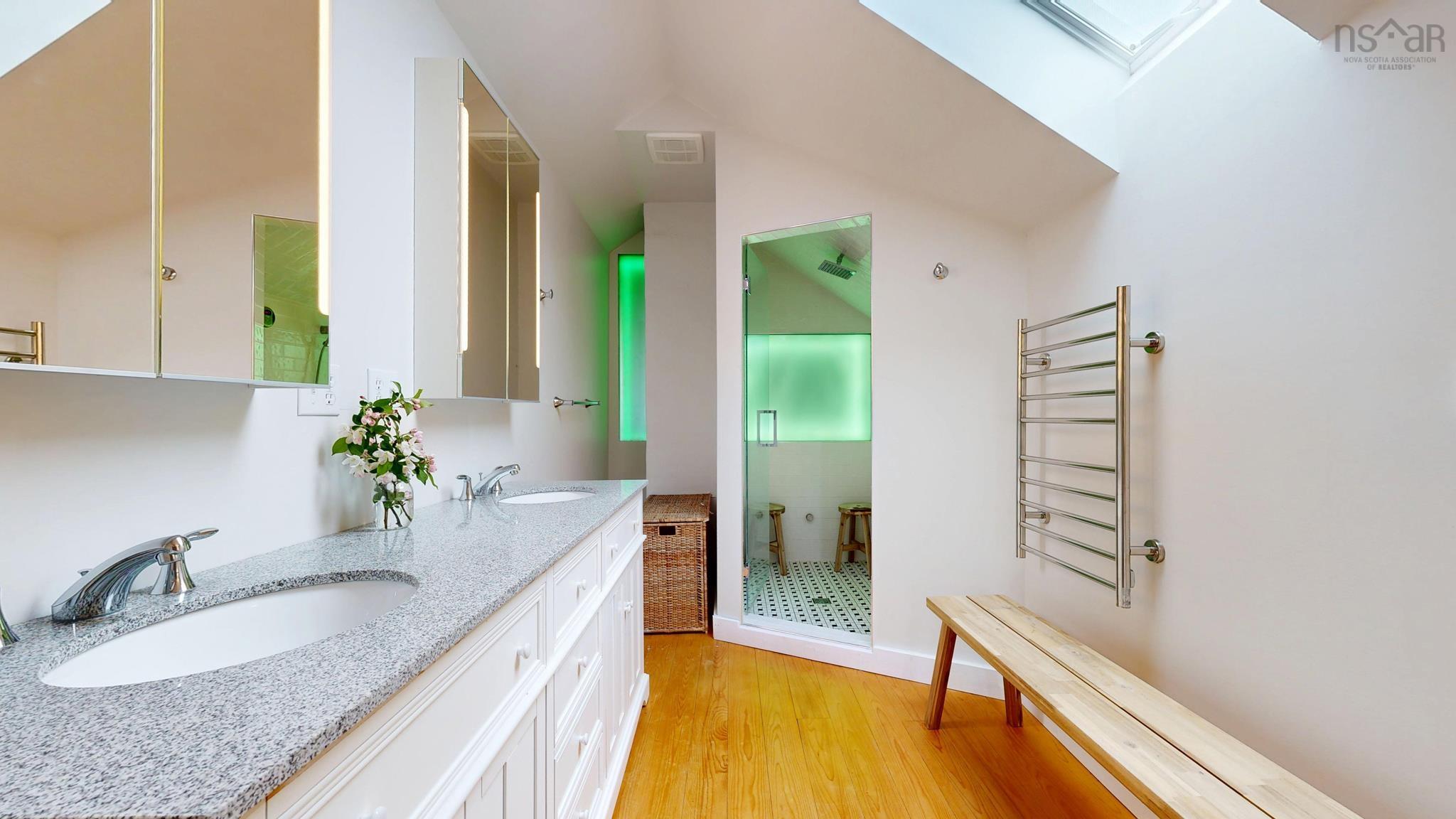 $849,000.00: 12812 Shore Road, Moshers Corner