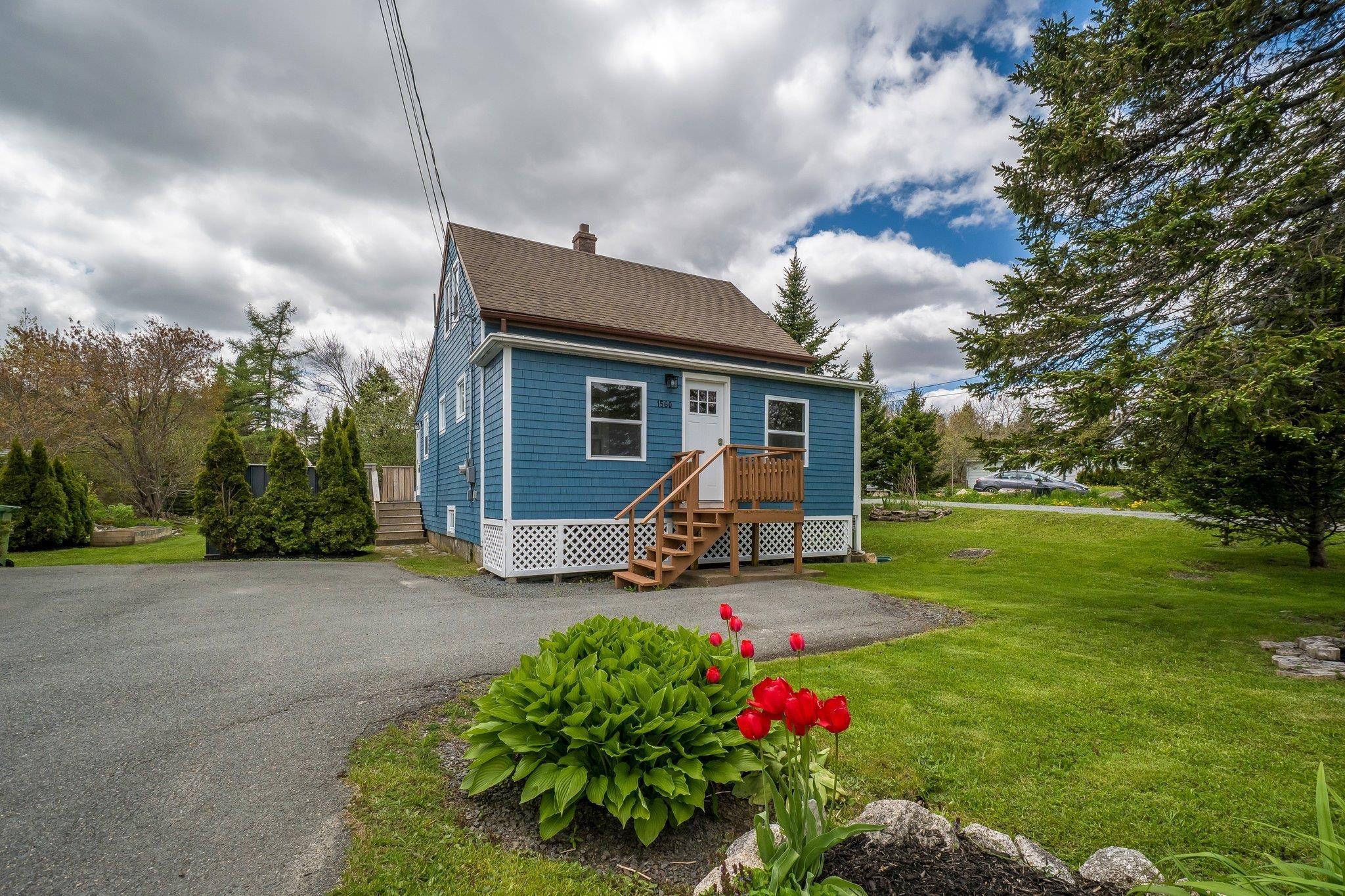 $379,900.00: 1560 St Margarets Bay Road, Lakeside