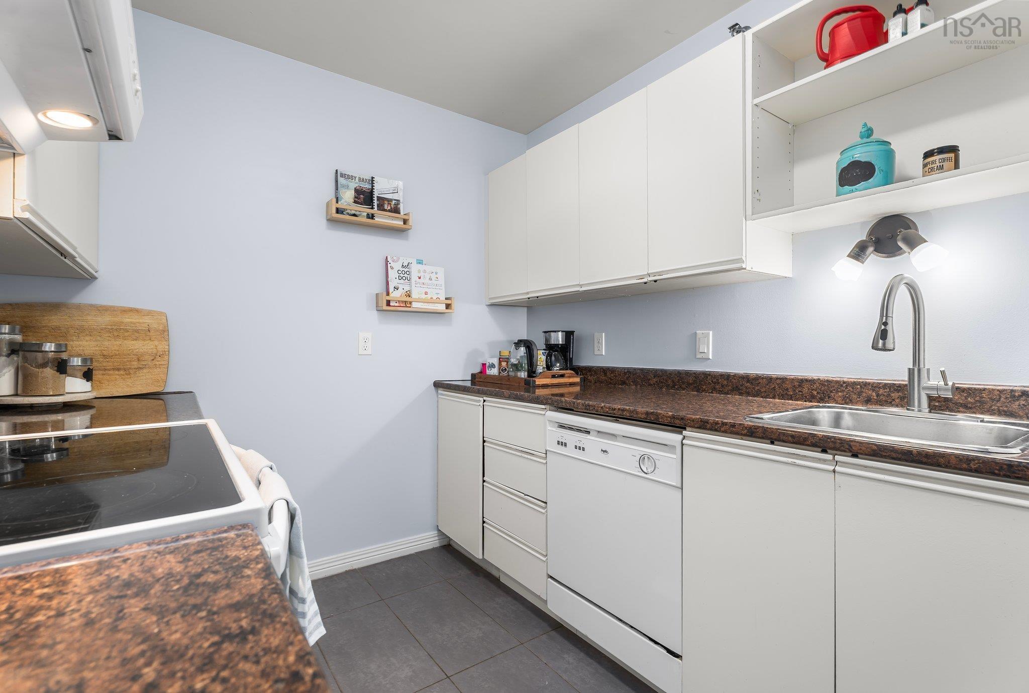 $359,900.00: 205 203 Ross Street, Halifax