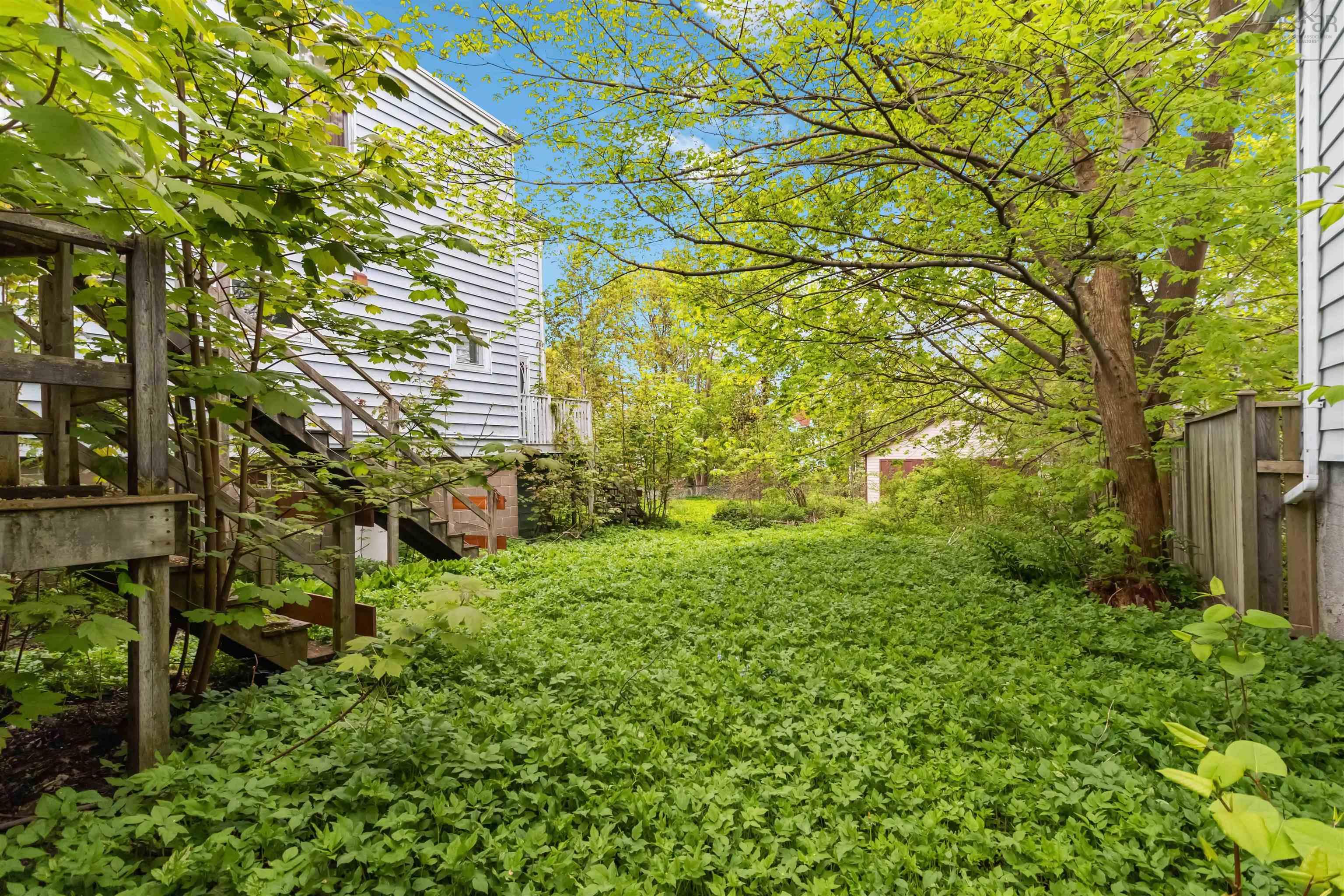 $1,500,000.00: 1874 & 1878 Seldon Street, Halifax