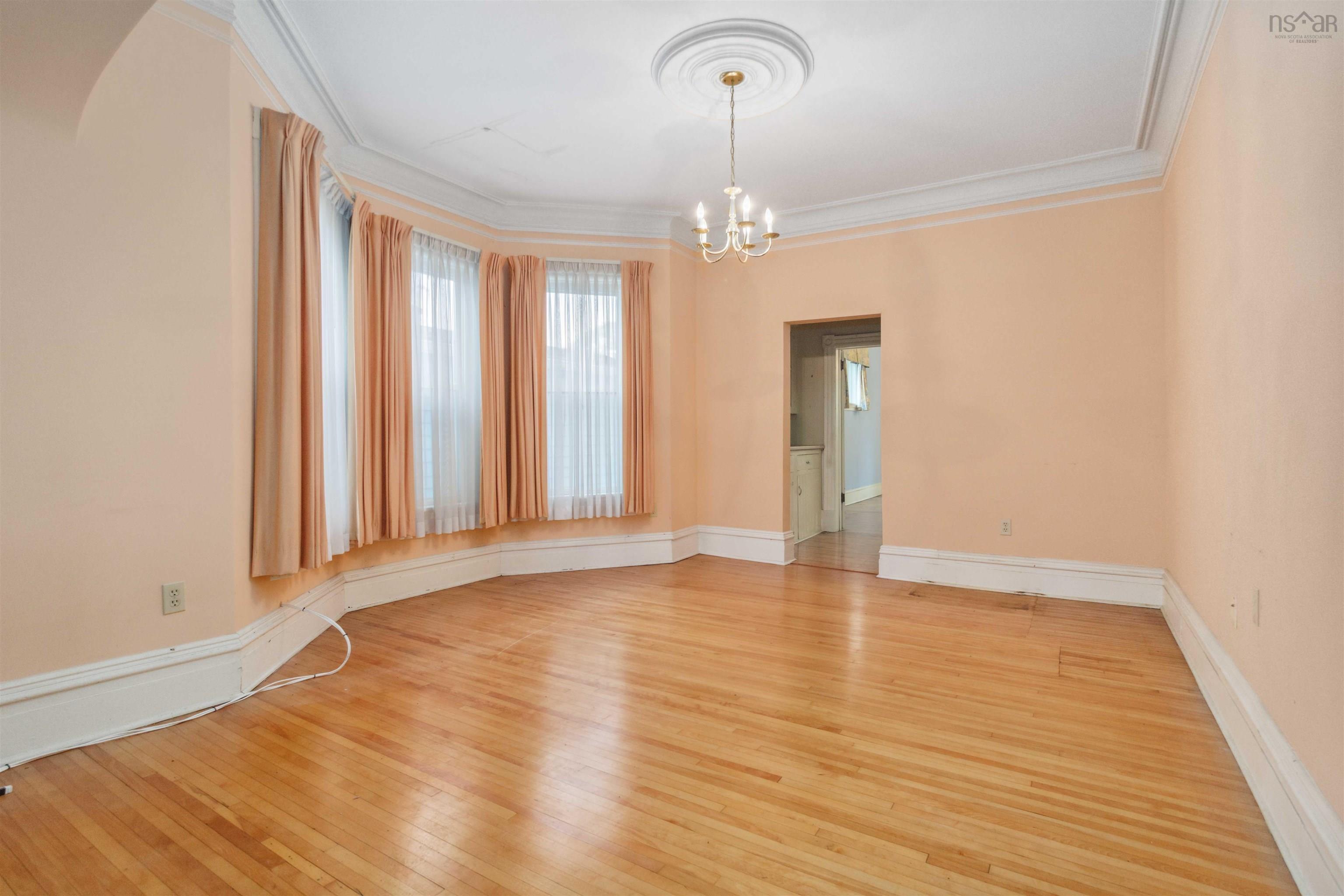 $1,500,000.00: 1874 & 1878 Seldon Street, Halifax
