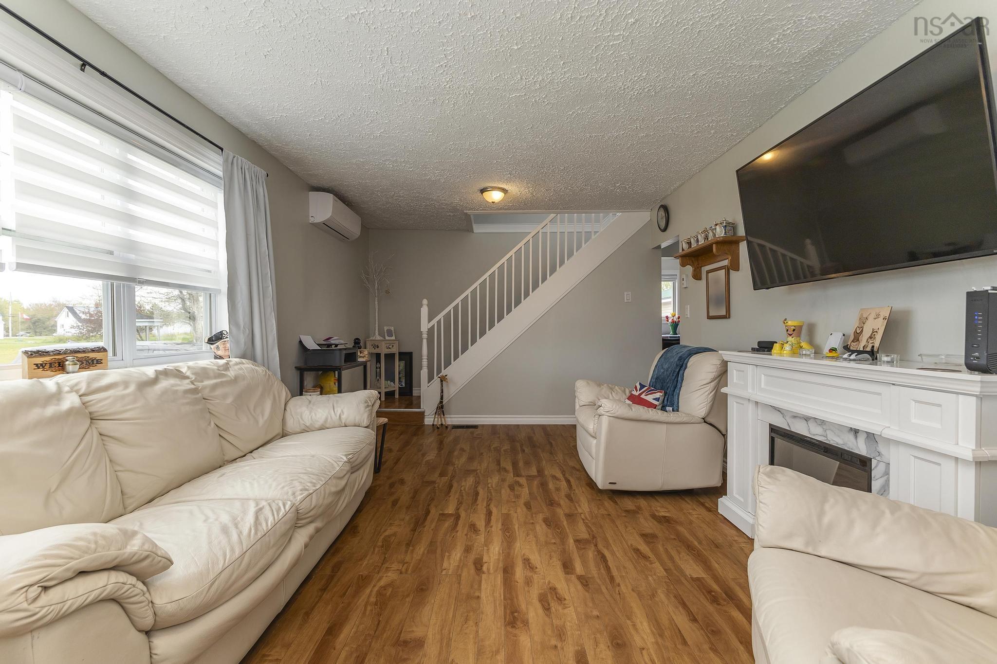 $195,000.00: 5 Fraser Lane, Springhill