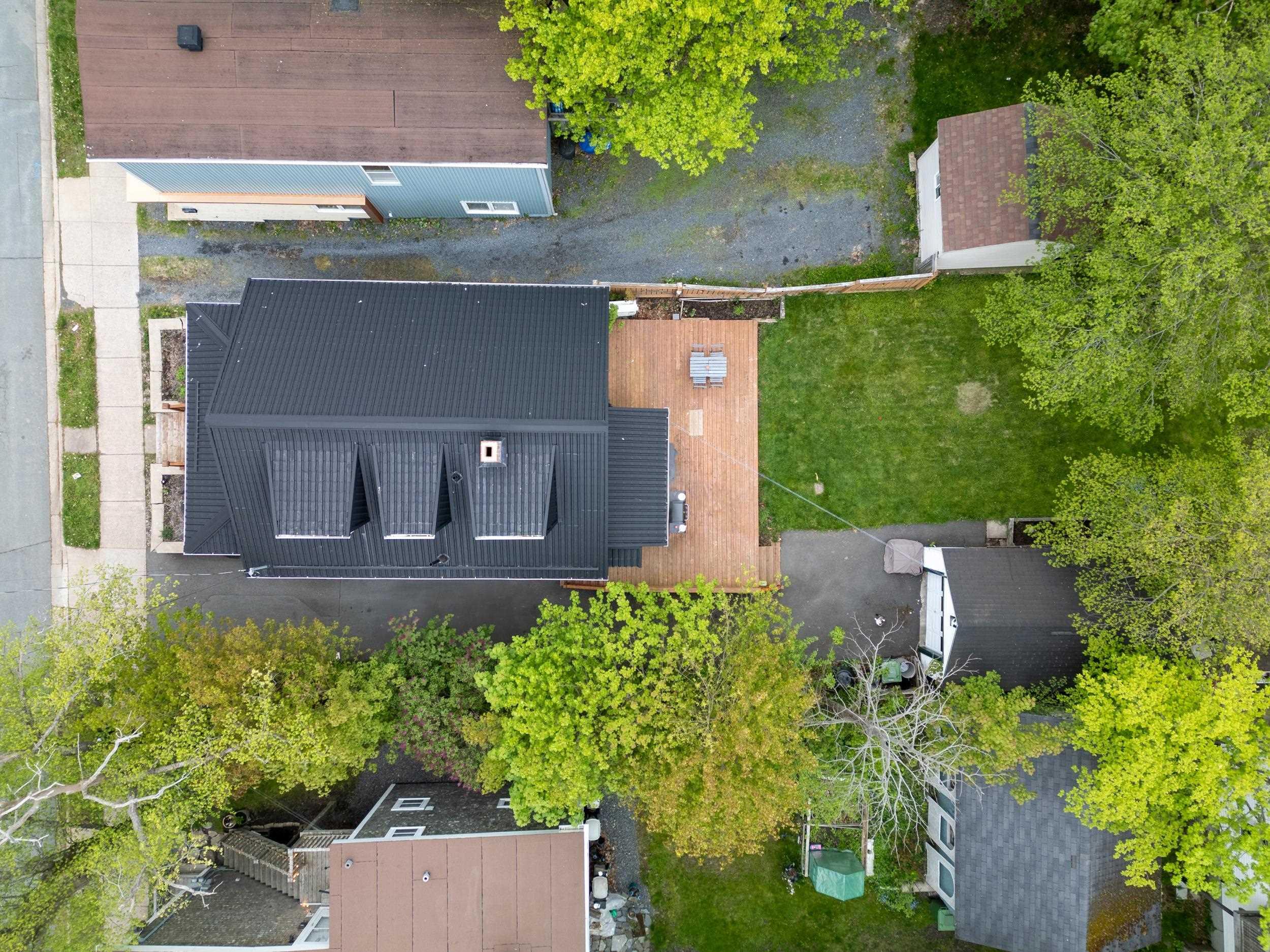 $749,999.00: 3313 Robie Street, North End