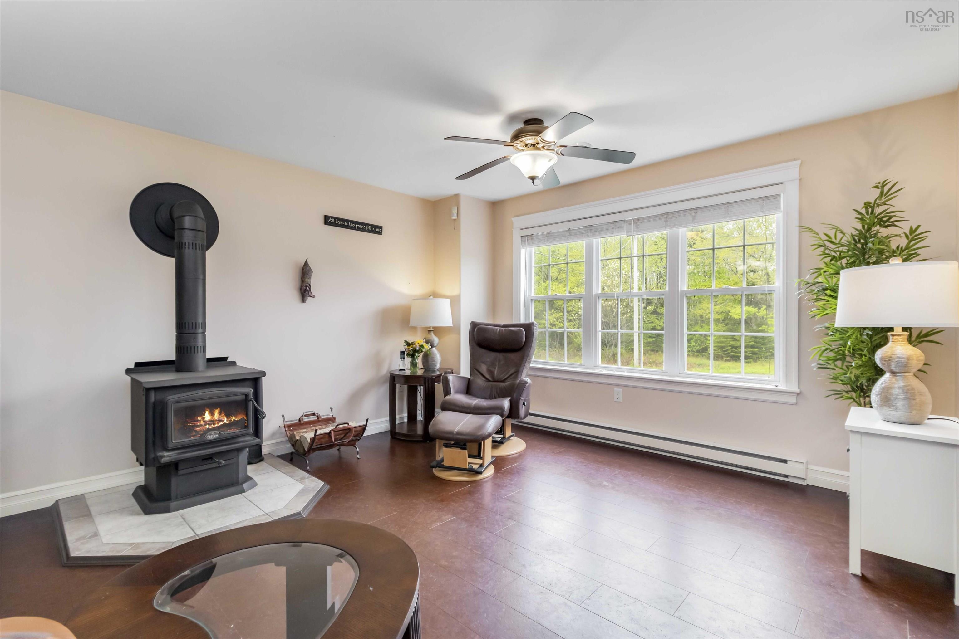 $750,000.00: 130 Tomahawk Run, Hammonds Plains