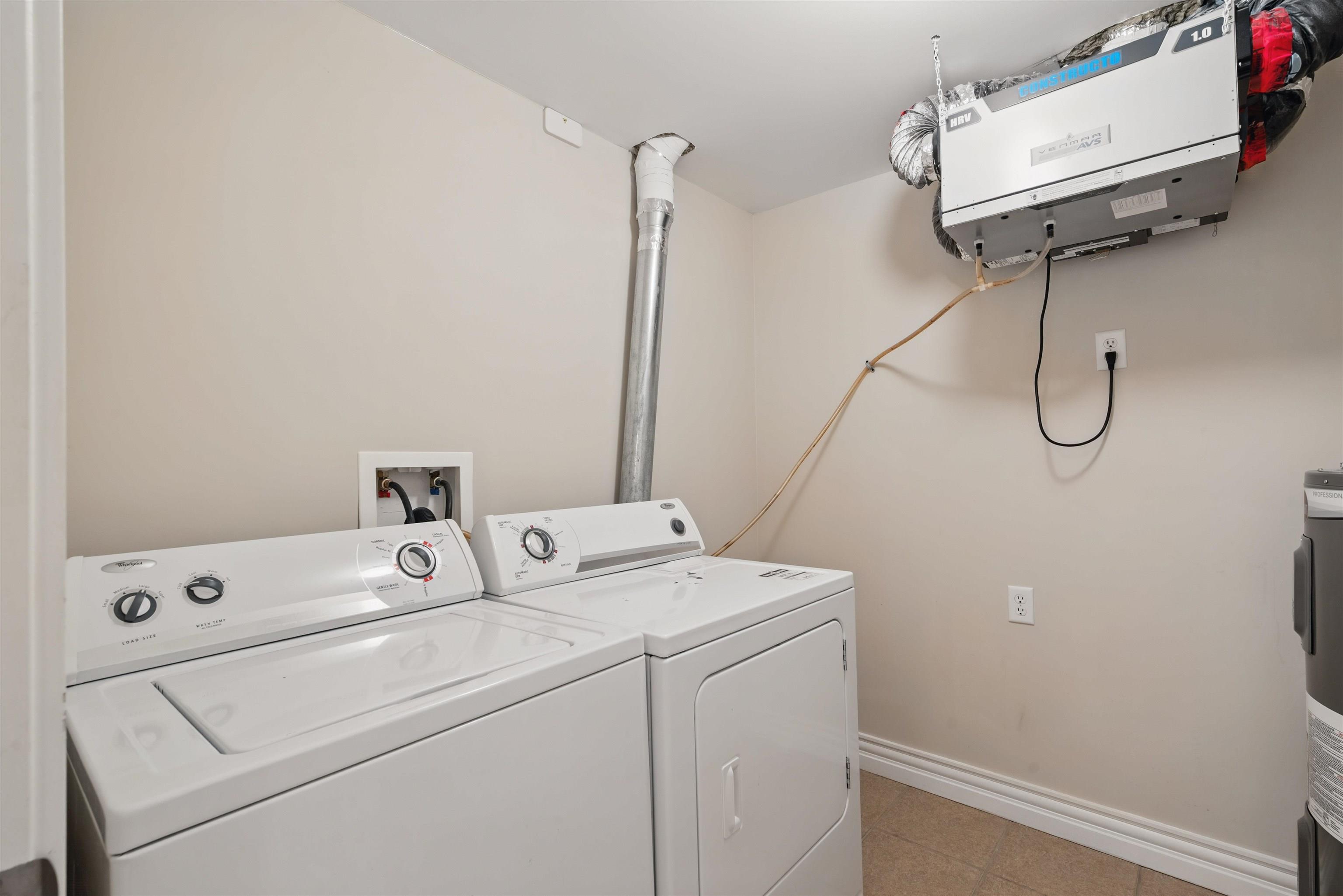 $350,000.00: 305 476 Main Street, Mahone Bay