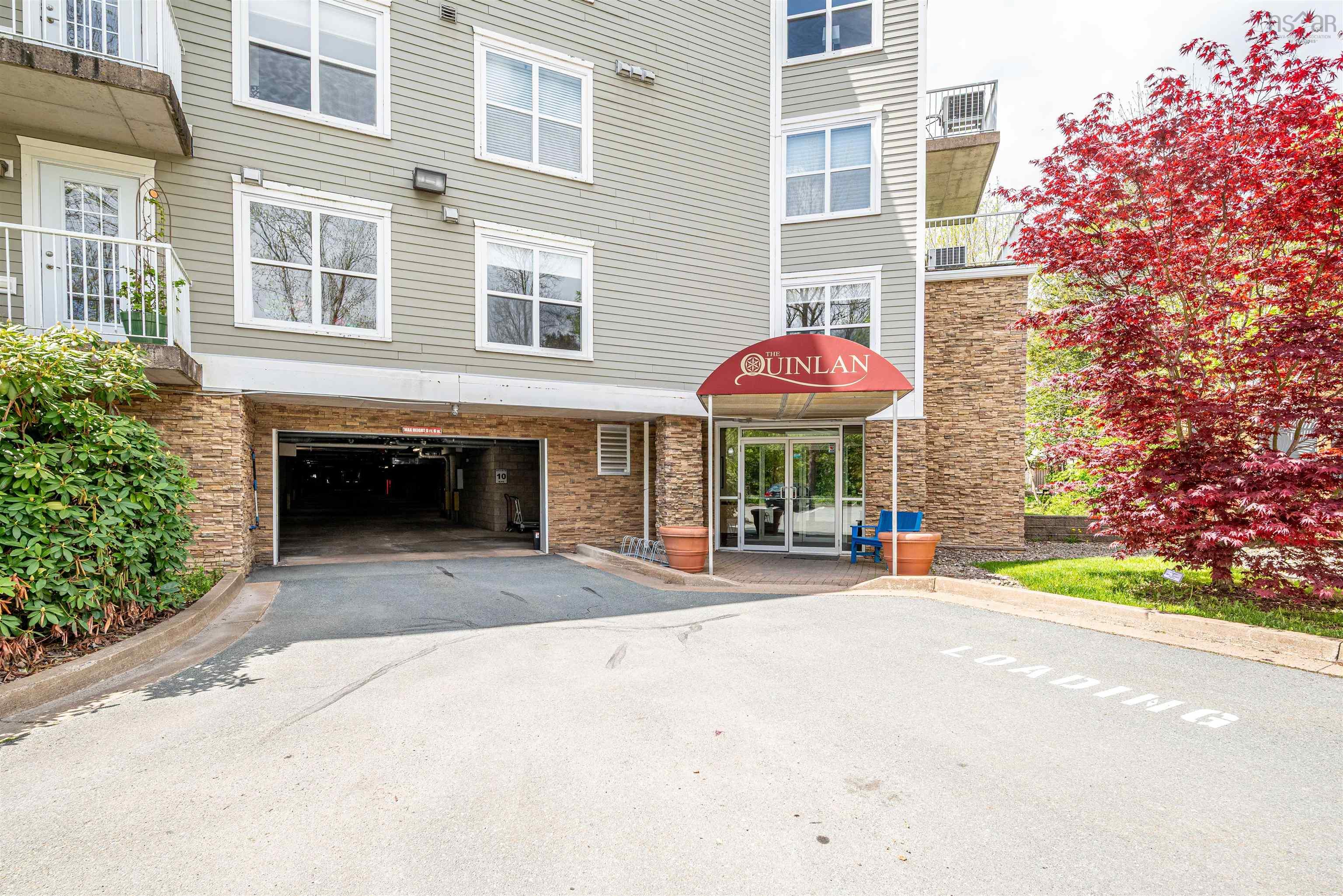 $350,000.00: 305 476 Main Street, Mahone Bay