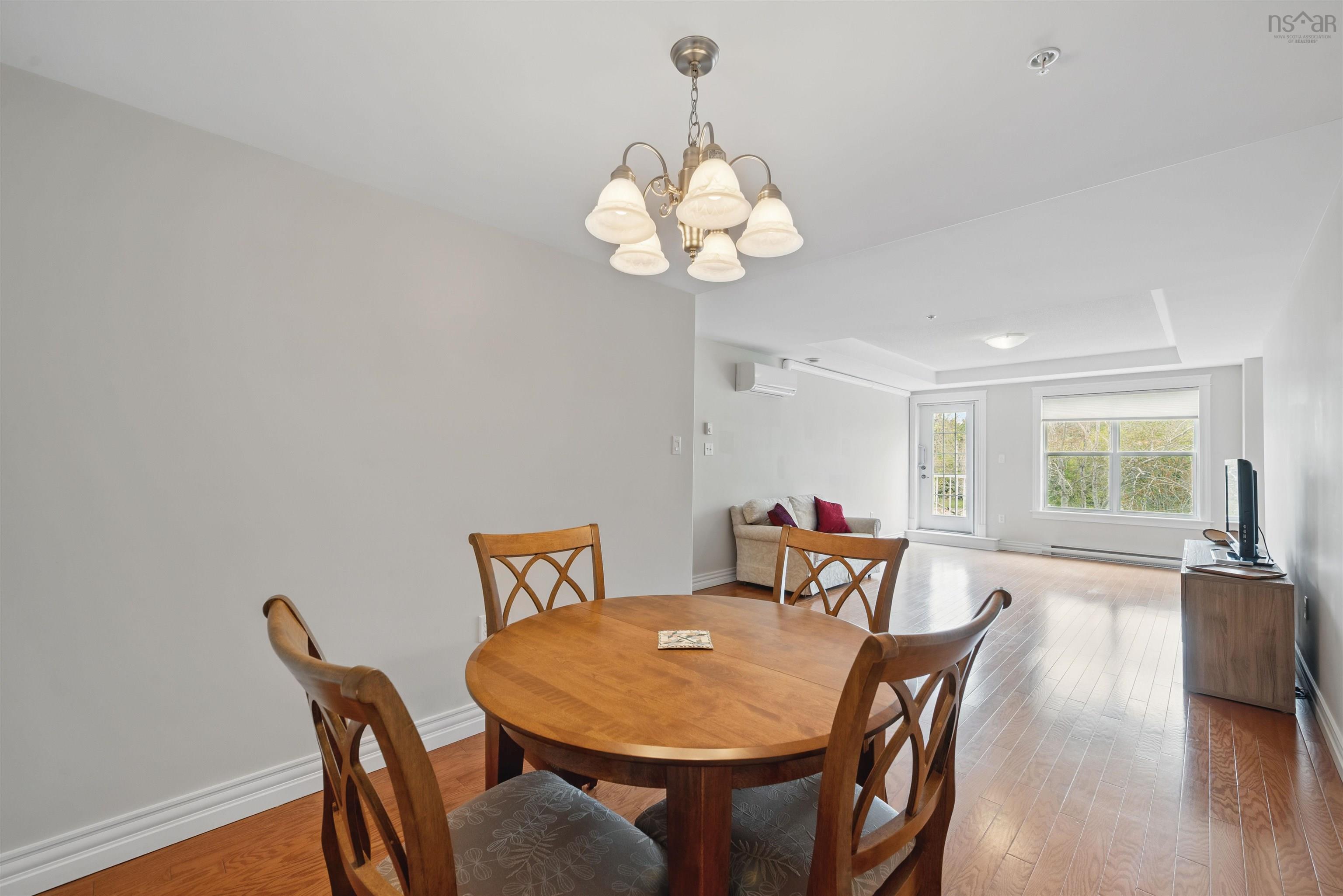 $429,000.00: 305 476 Main Street, Mahone Bay