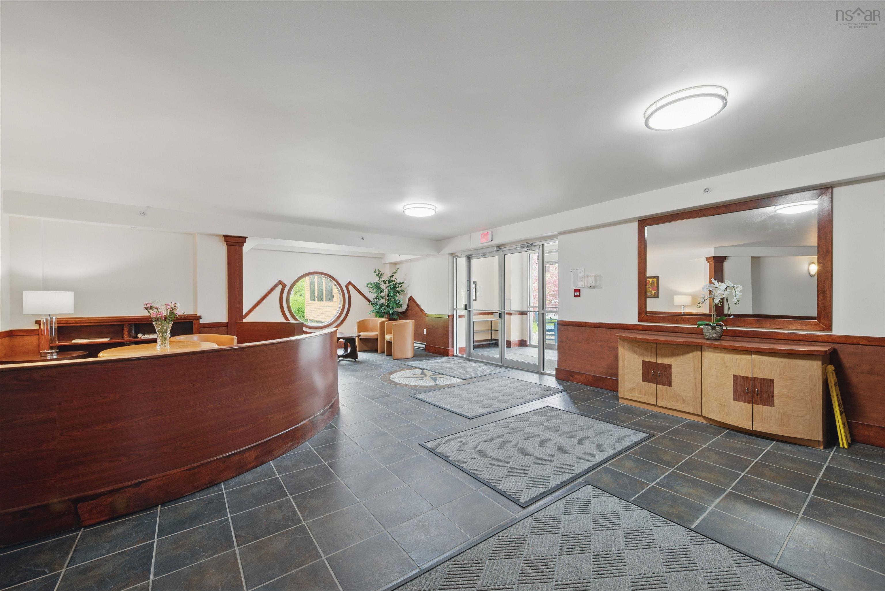 $350,000.00: 305 476 Main Street, Mahone Bay