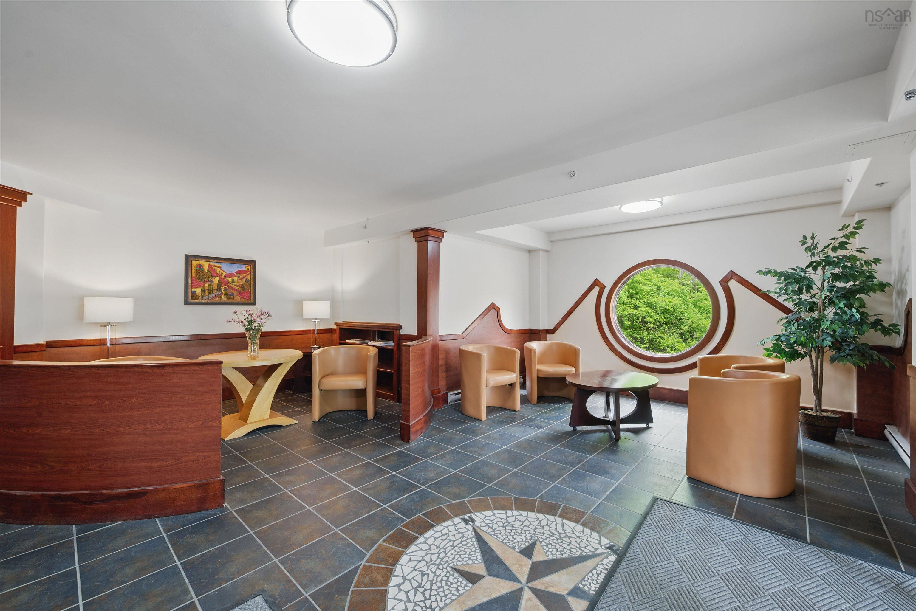 $350,000.00: 305 476 Main Street, Mahone Bay