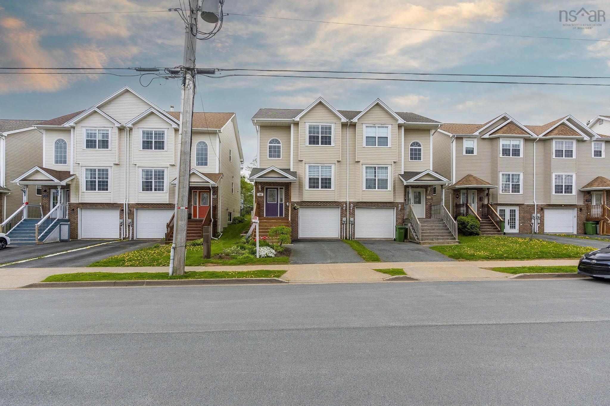 $525,000.00: 197 Green Village Lane, Dartmouth