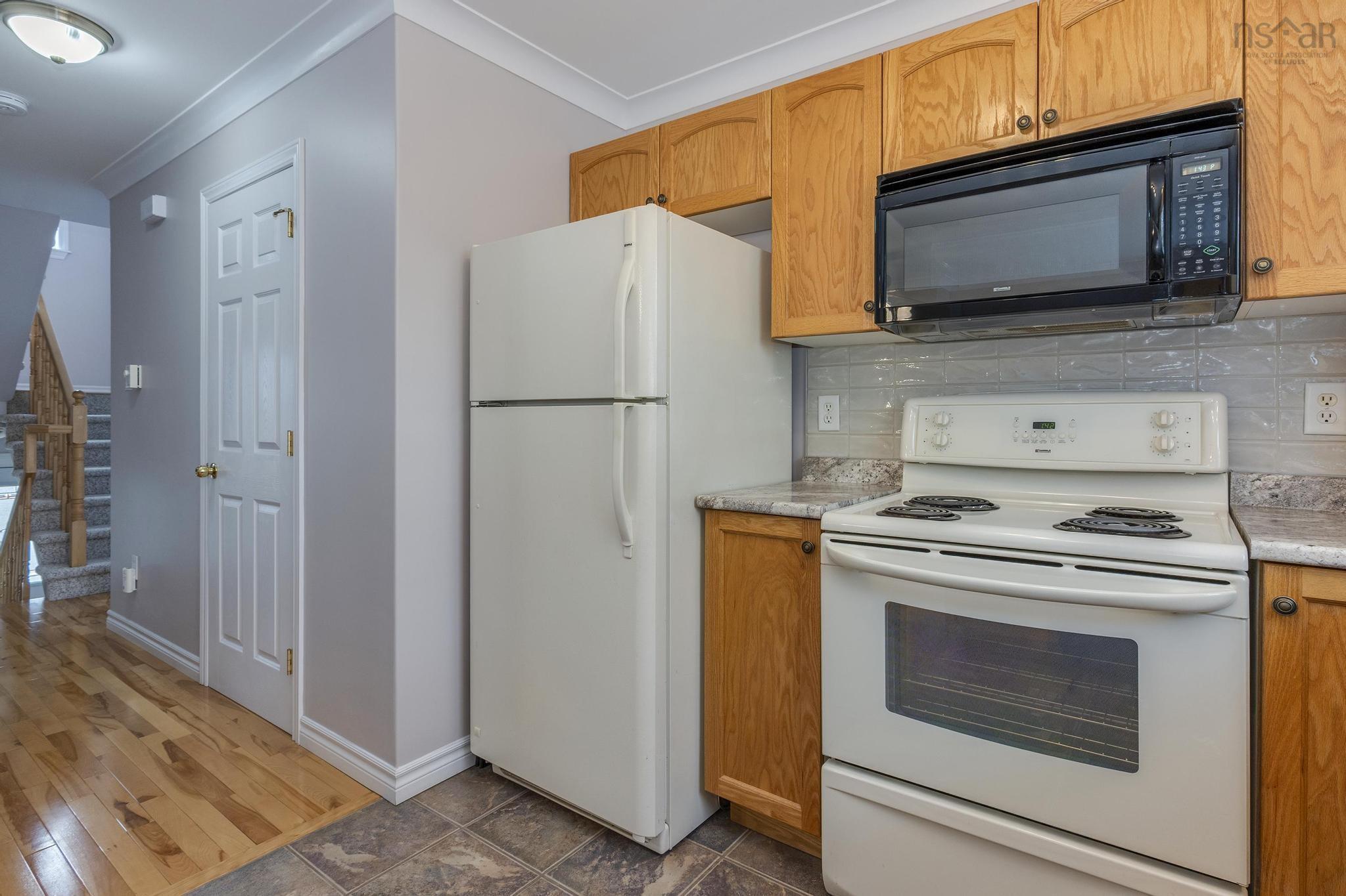 $525,000.00: 197 Green Village Lane, Dartmouth