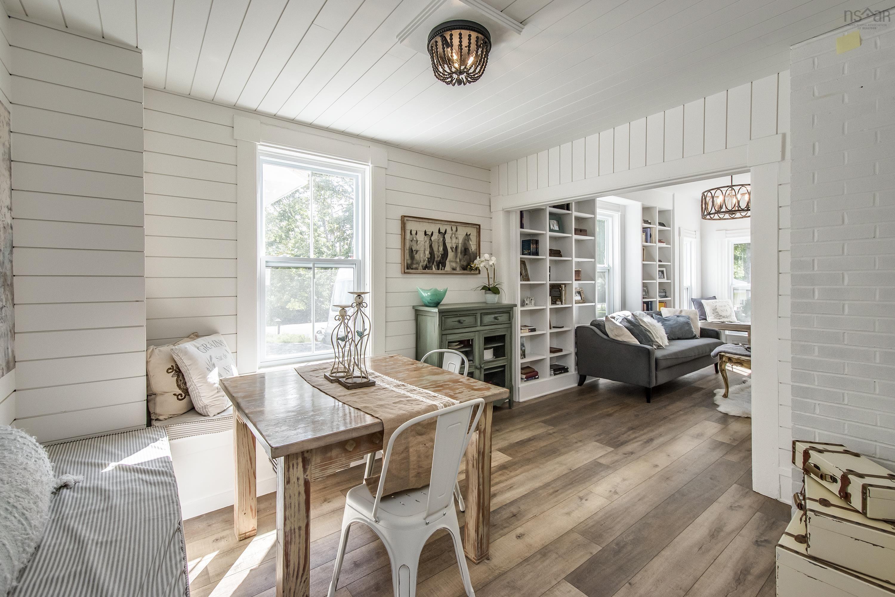 $629,900.00: 16 Garden Lane, Mahone Bay