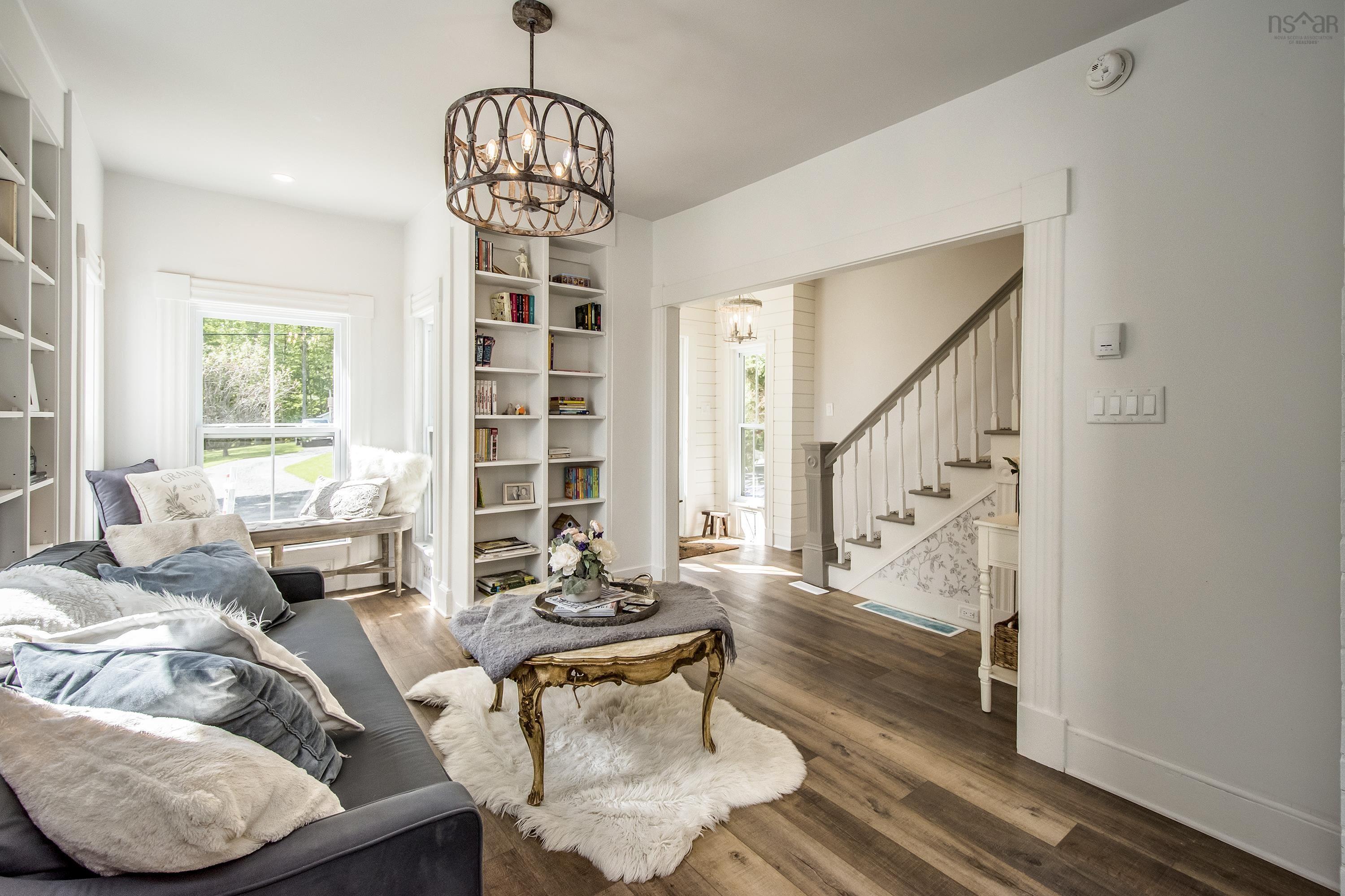 $629,900.00: 16 Garden Lane, Mahone Bay