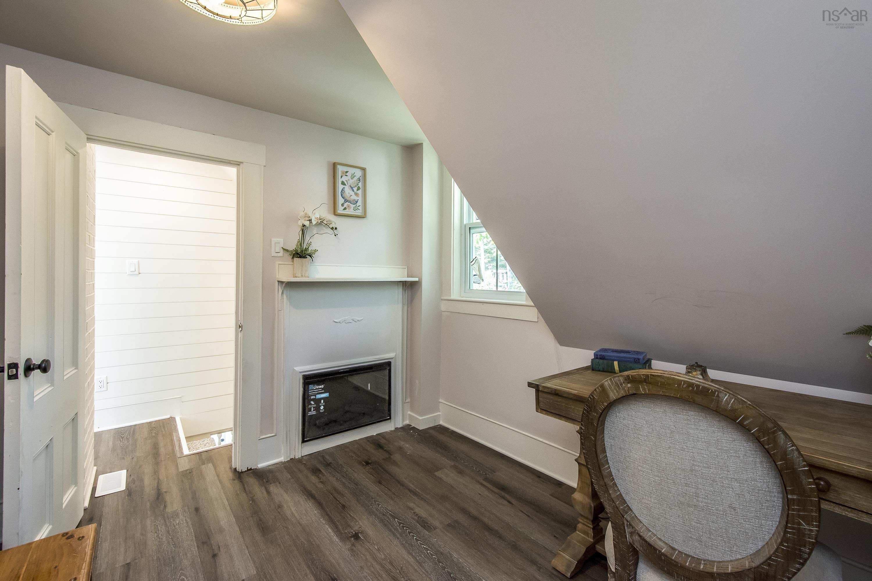 $629,900.00: 16 Garden Lane, Mahone Bay