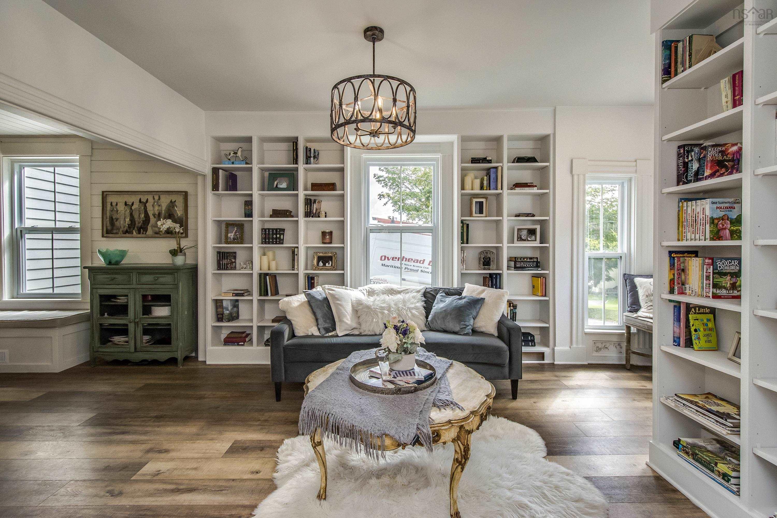 $629,900.00: 16 Garden Lane, Mahone Bay