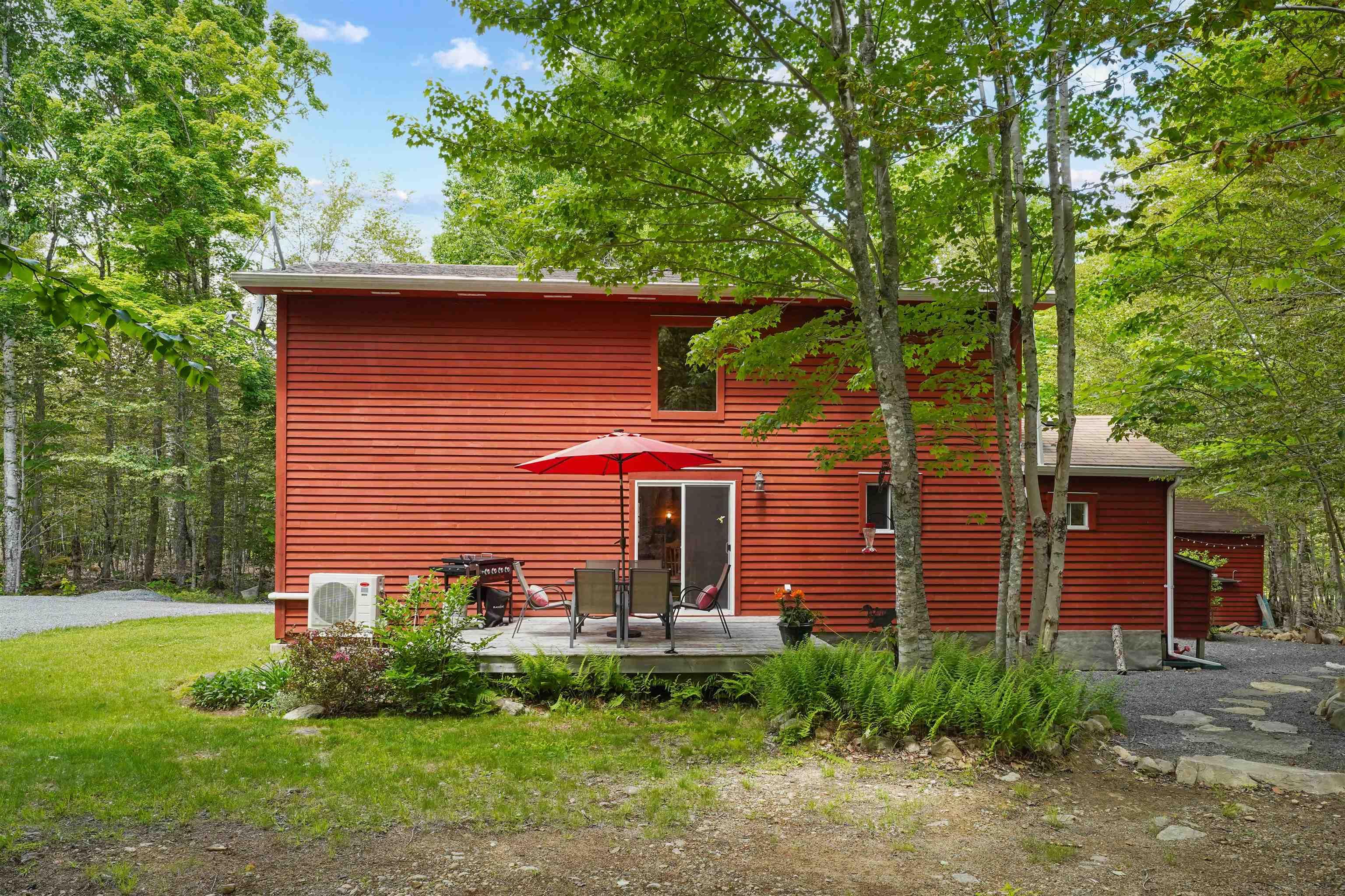 $299,900.00: 571 Turner Point Drive, Walden