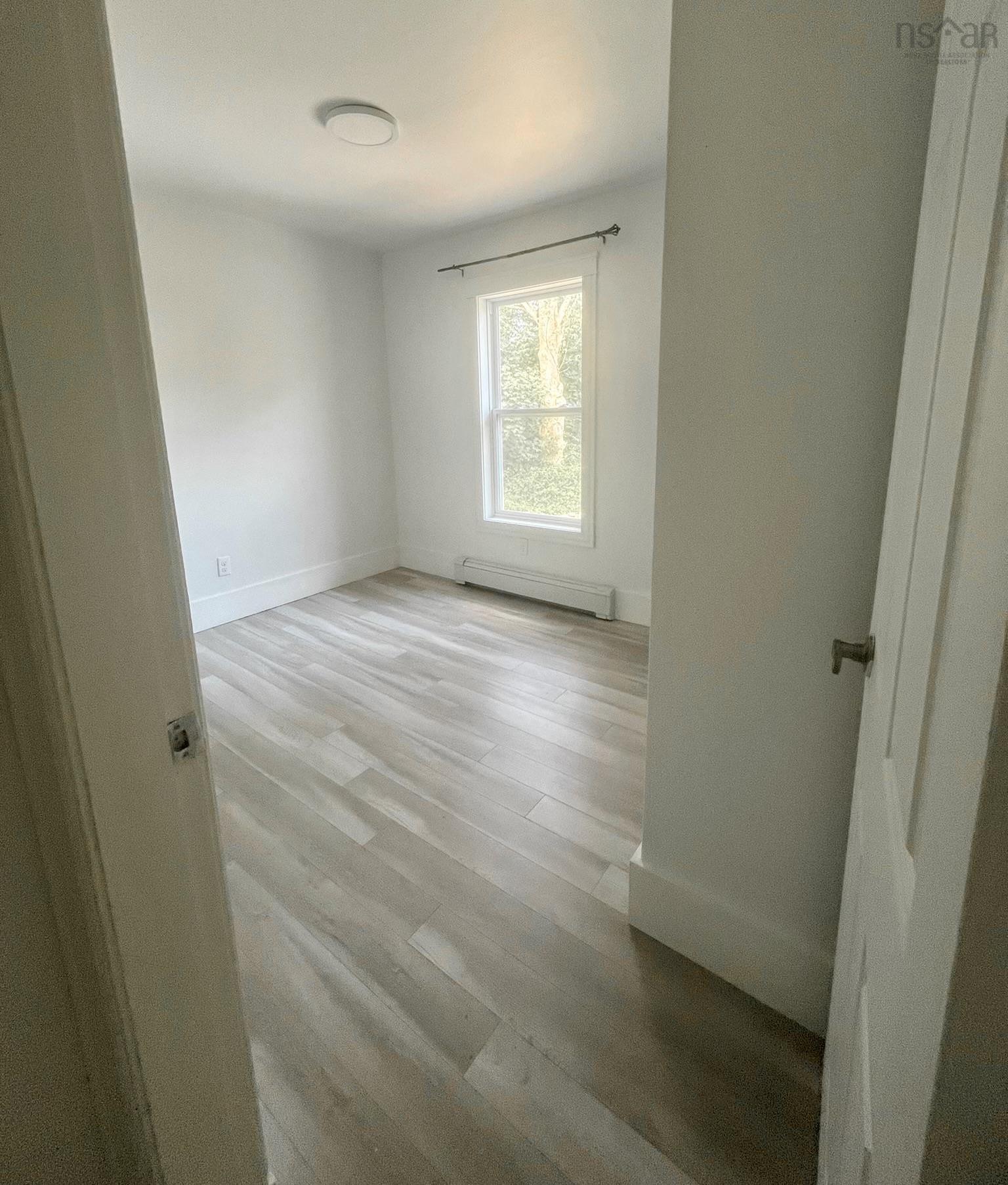 $399,900.00: Unit A 46 Holmes Hill Road, Hantsport
