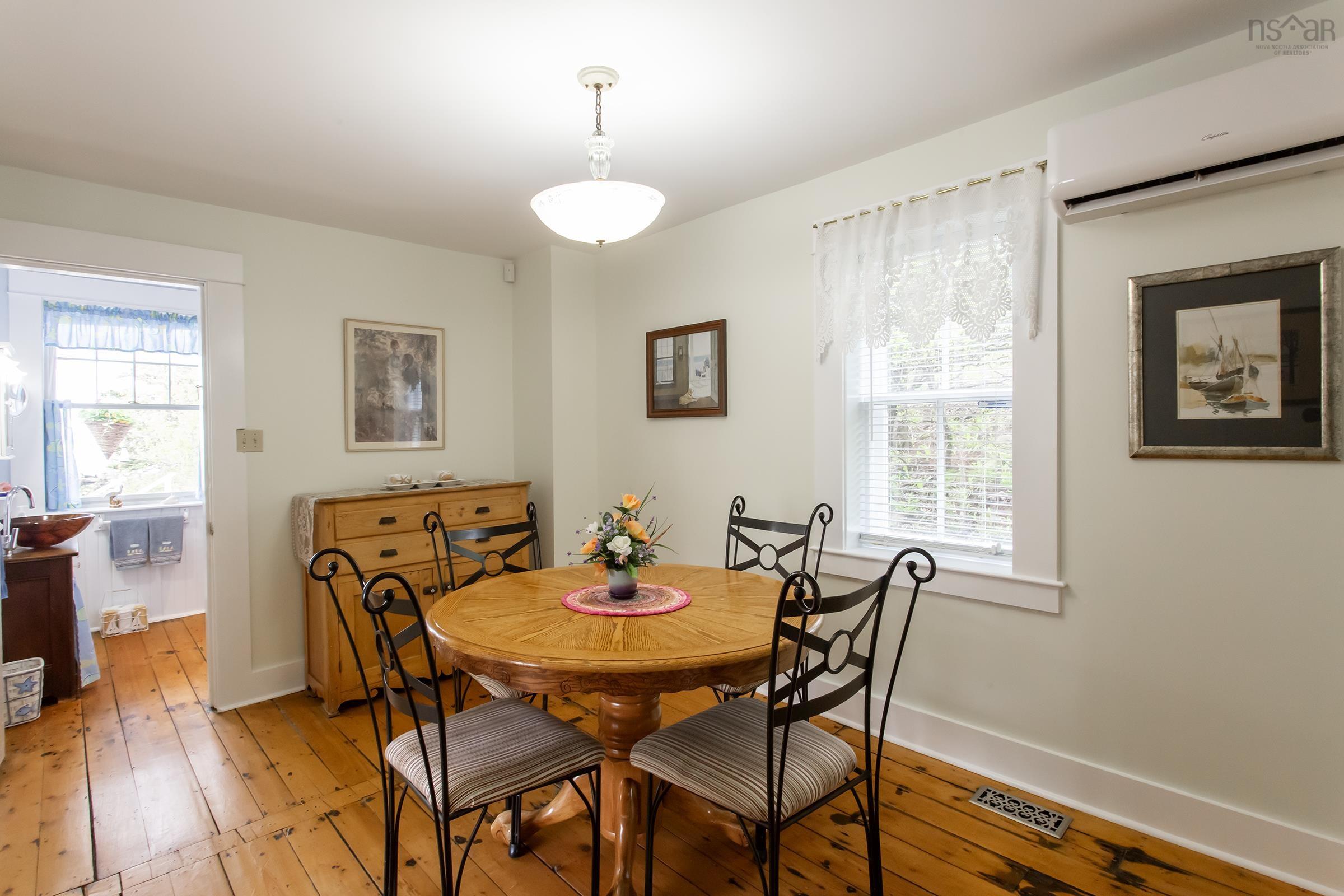 $529,000.00: 652 Port Lorne Road, Port Lorne