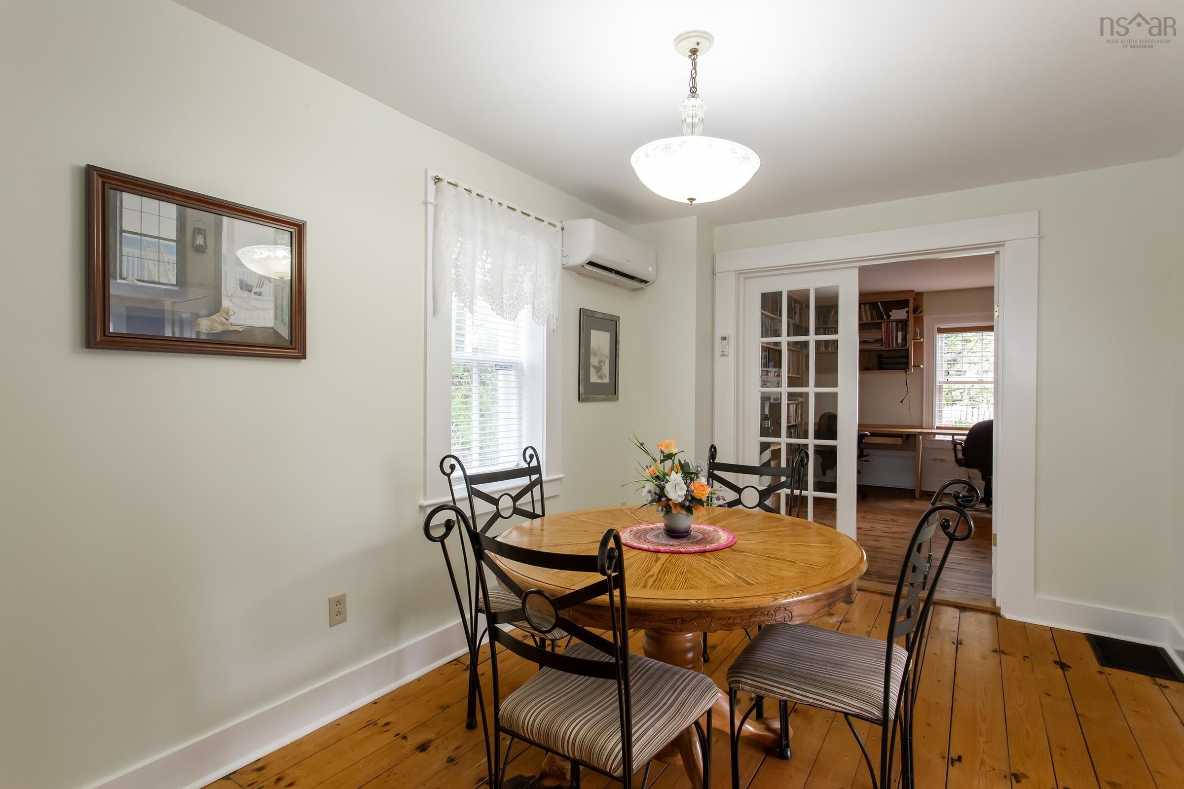 $529,000.00: 652 Port Lorne Road, Port Lorne