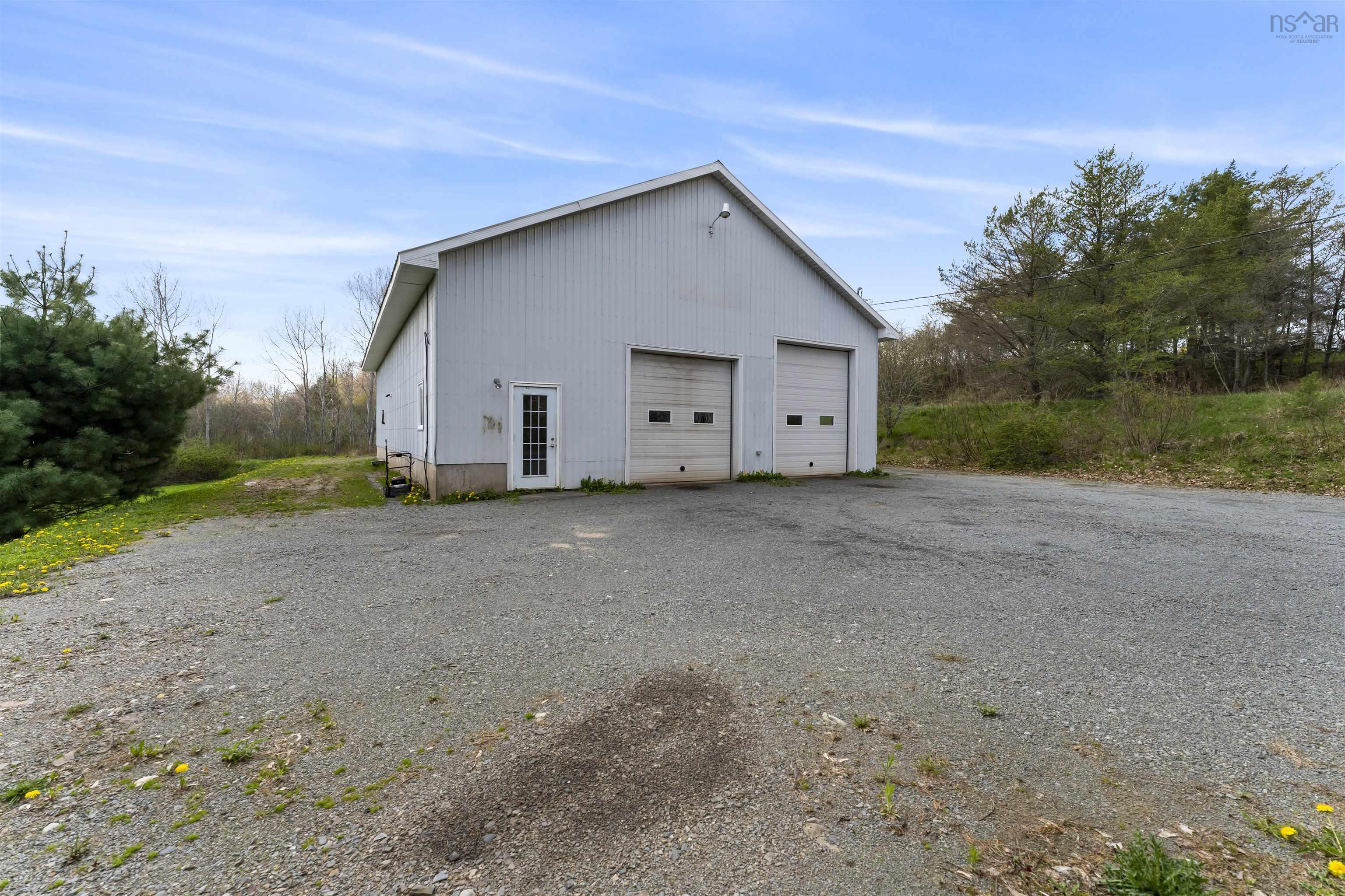 $735,000.00: 580 Hwy 1, Mount Denson