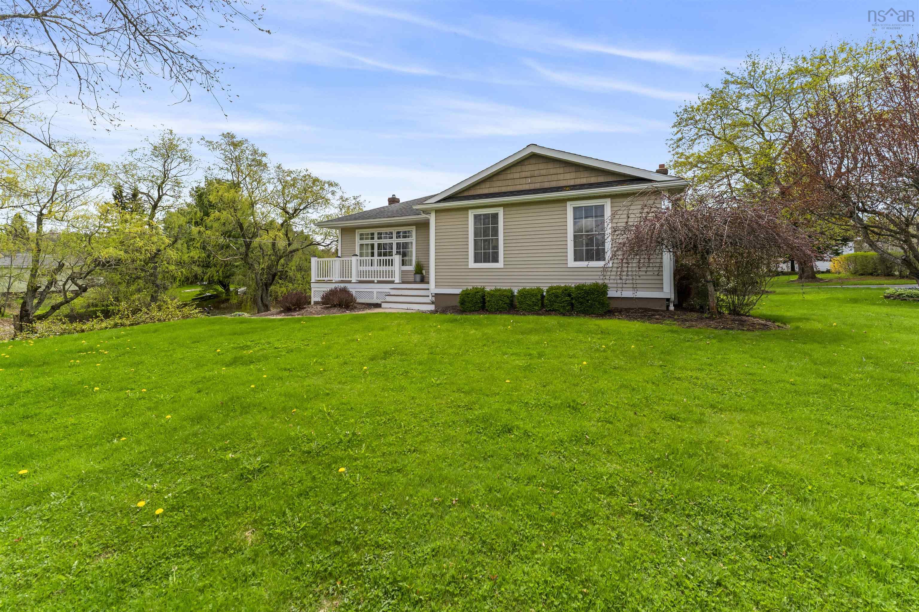 $735,000.00: 580 Hwy 1, Mount Denson