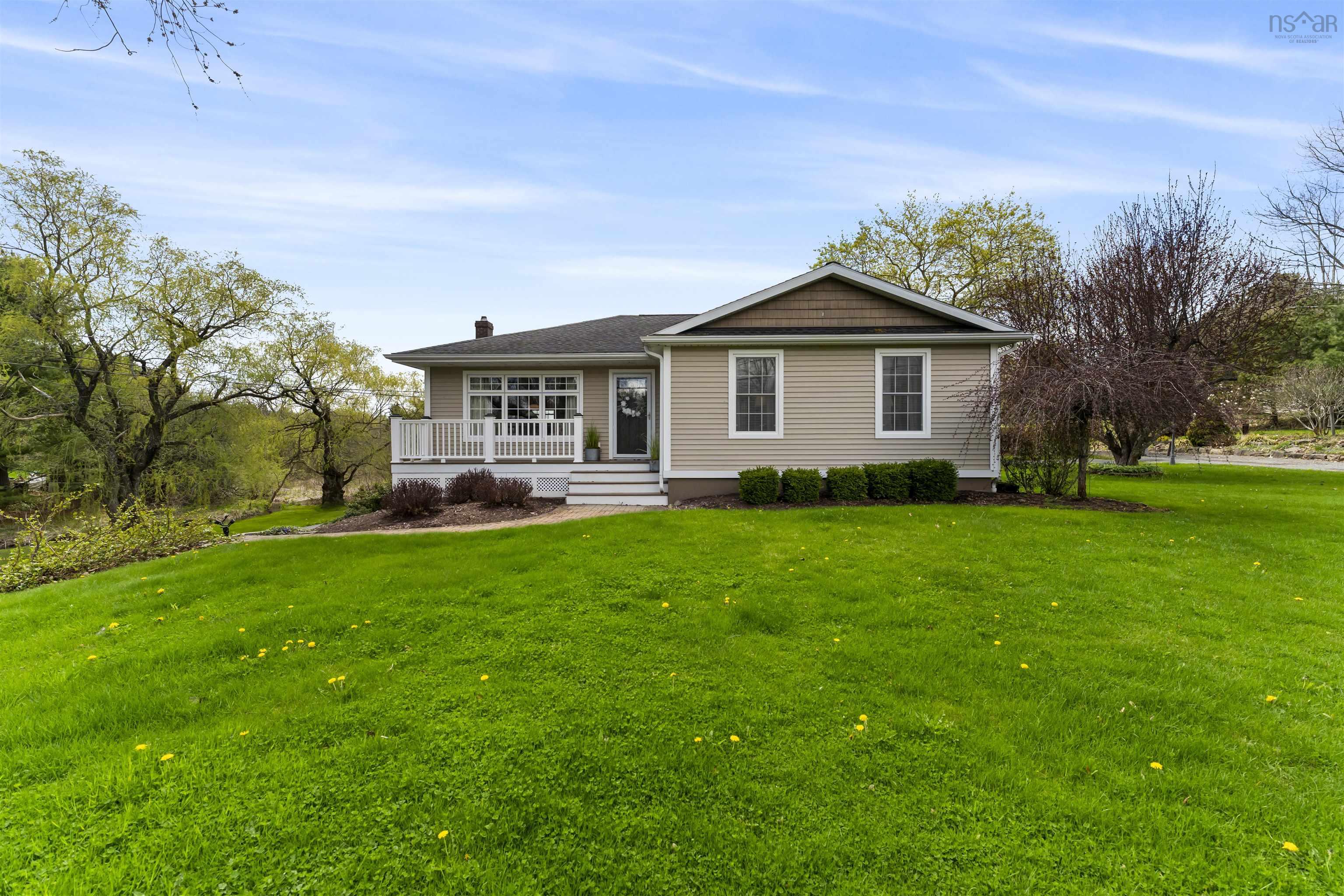 $735,000.00: 580 Hwy 1, Mount Denson