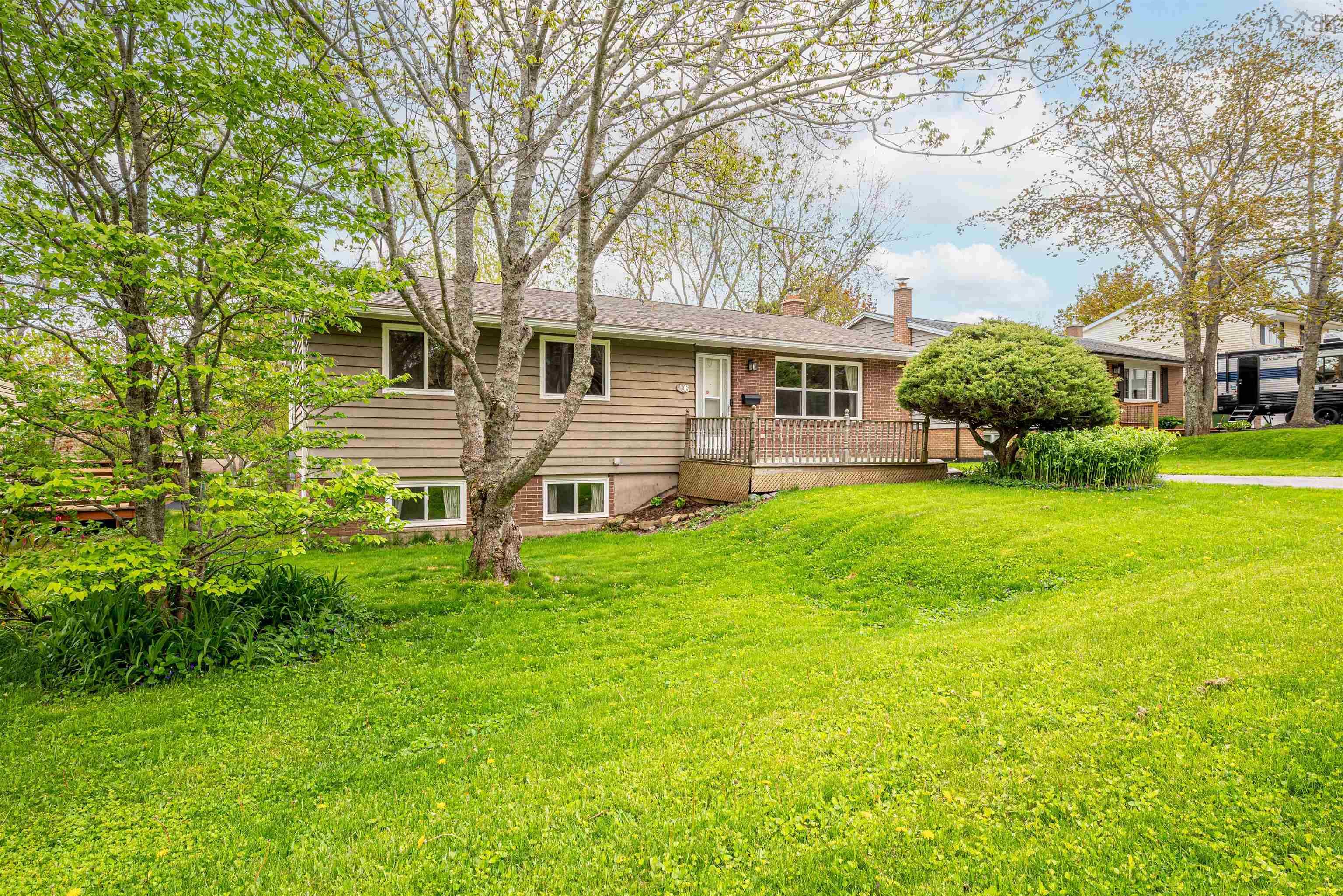 $559,000.00: 108 Avondale Road, Dartmouth