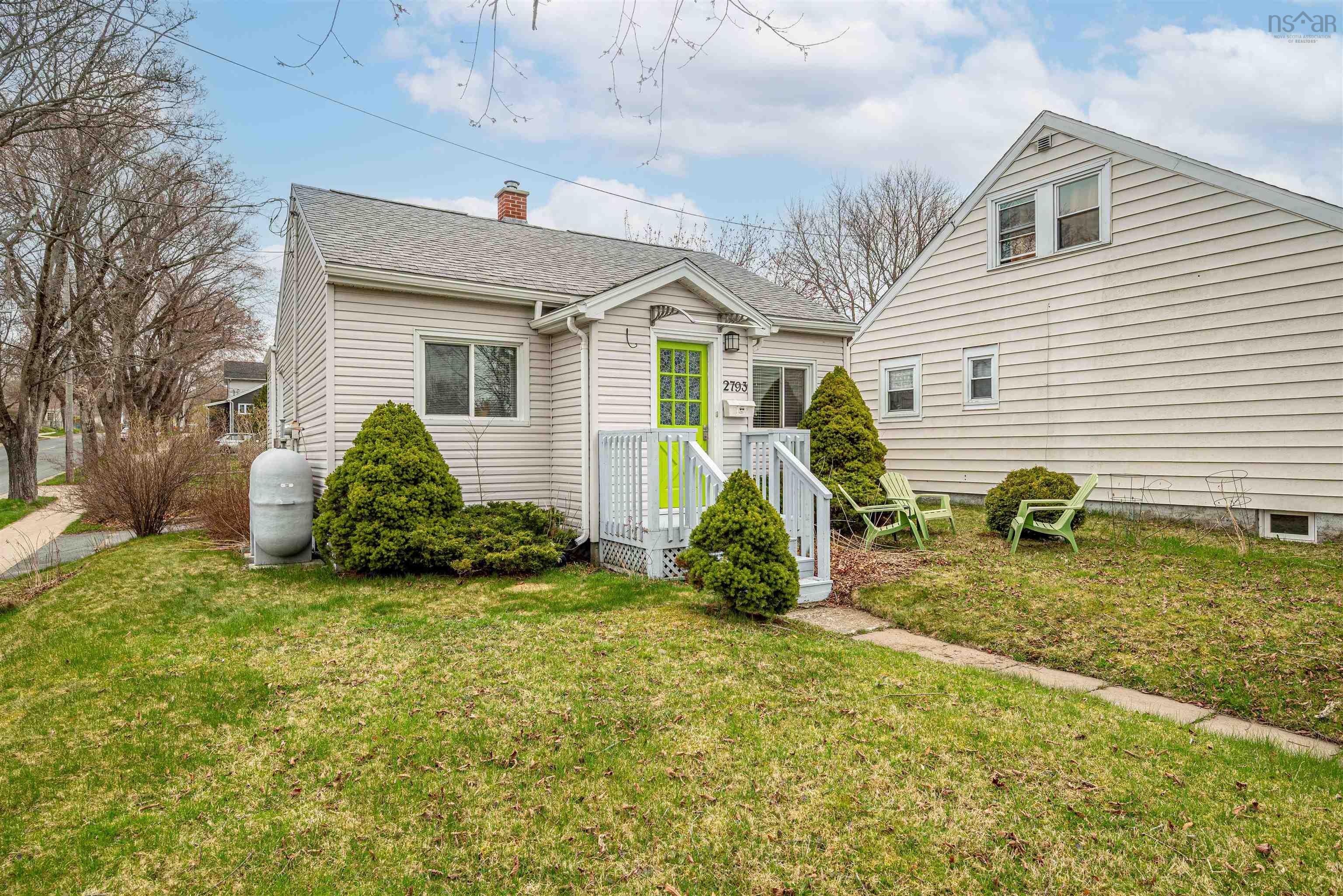 $549,000.00: 2793 Connaught Avenue, Halifax