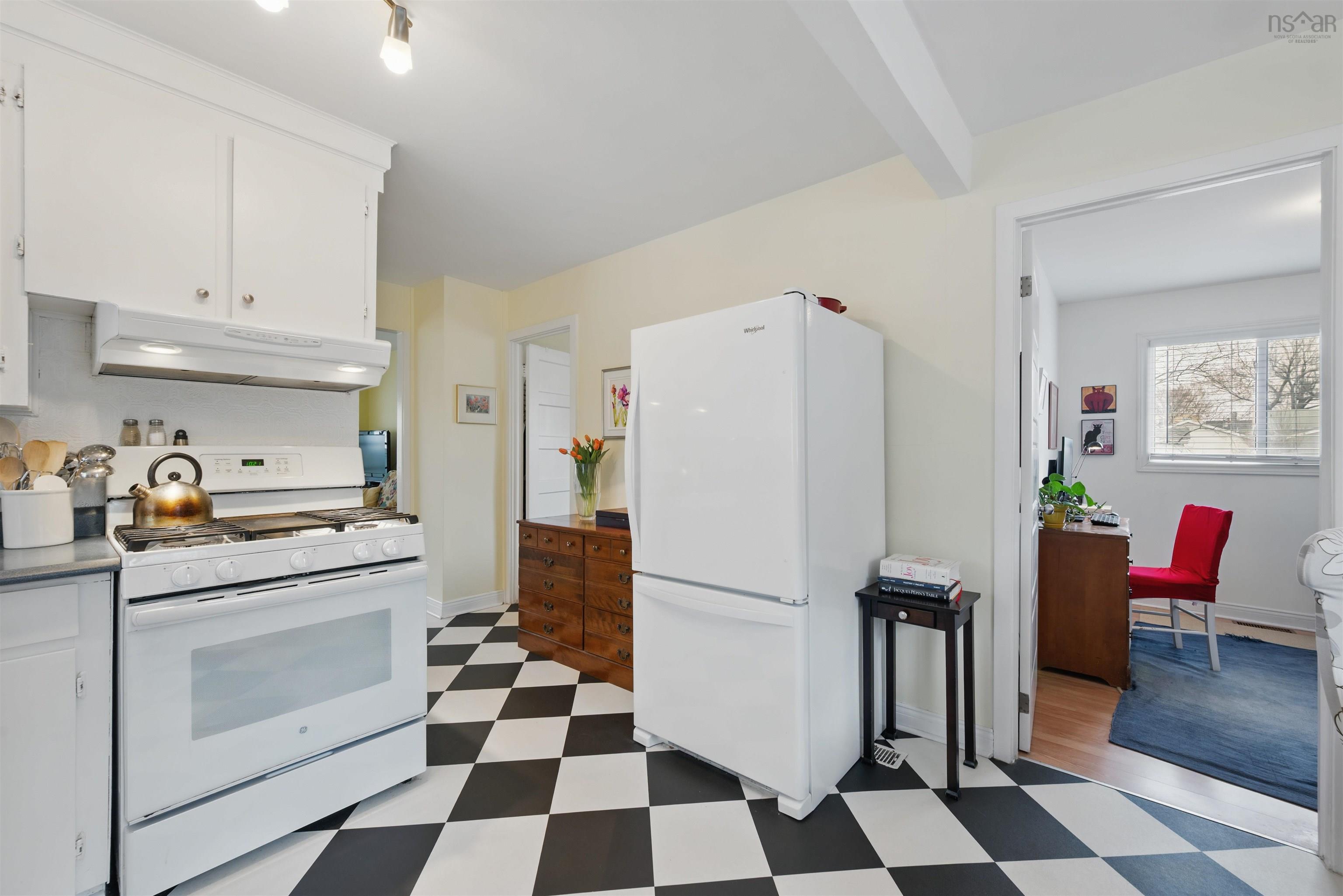 $549,000.00: 2793 Connaught Avenue, Halifax