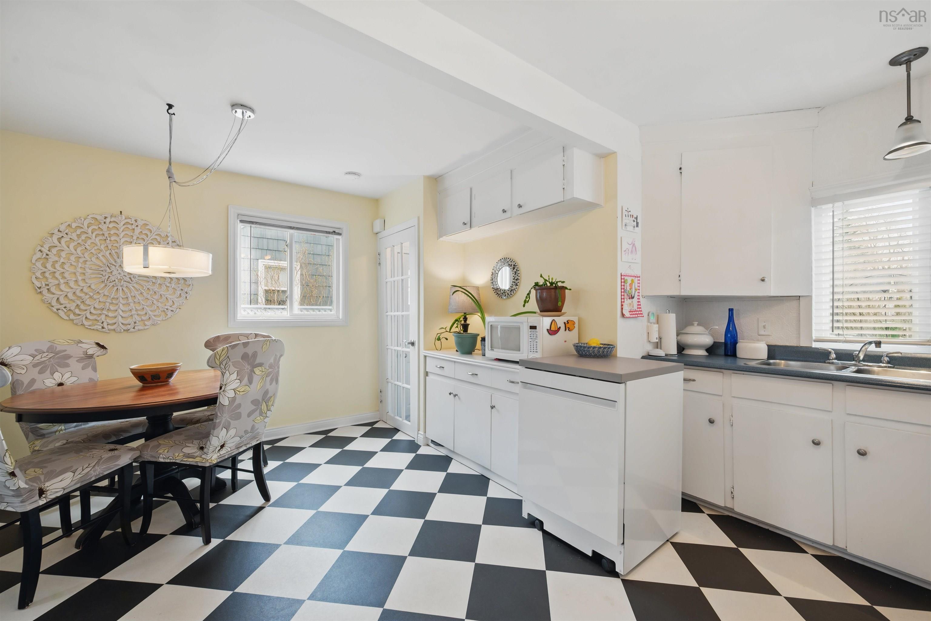 $549,000.00: 2793 Connaught Avenue, Halifax