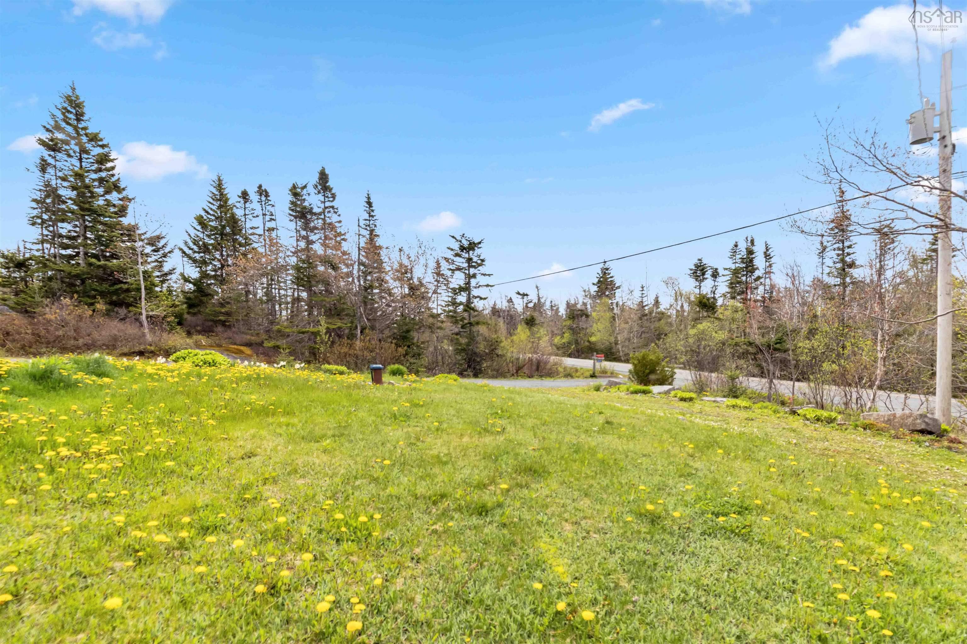 $799,900.00: 222 Whitehead Road, Harrietsfield
