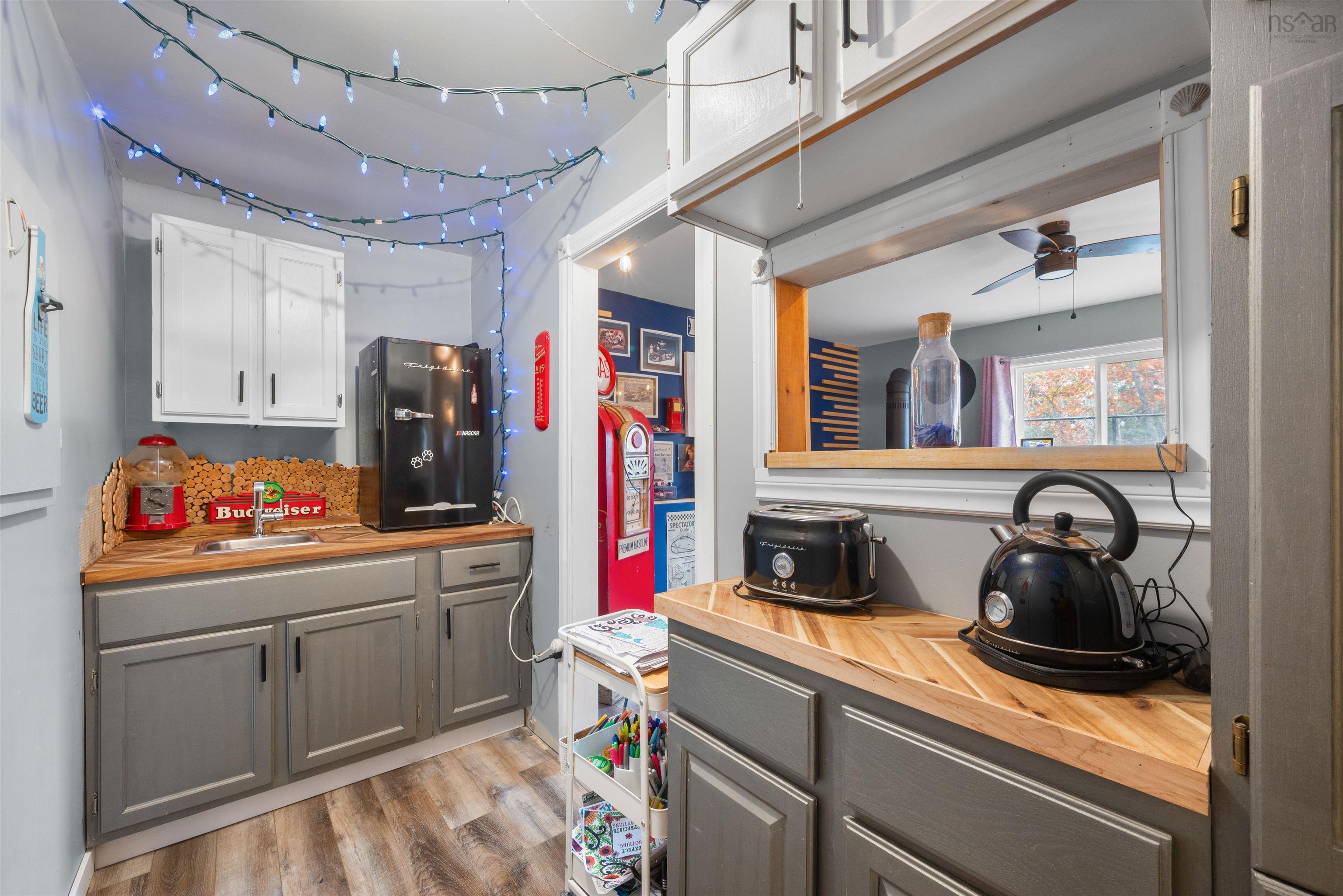 $675,000.00: 135 Third Avenue, Lakeview