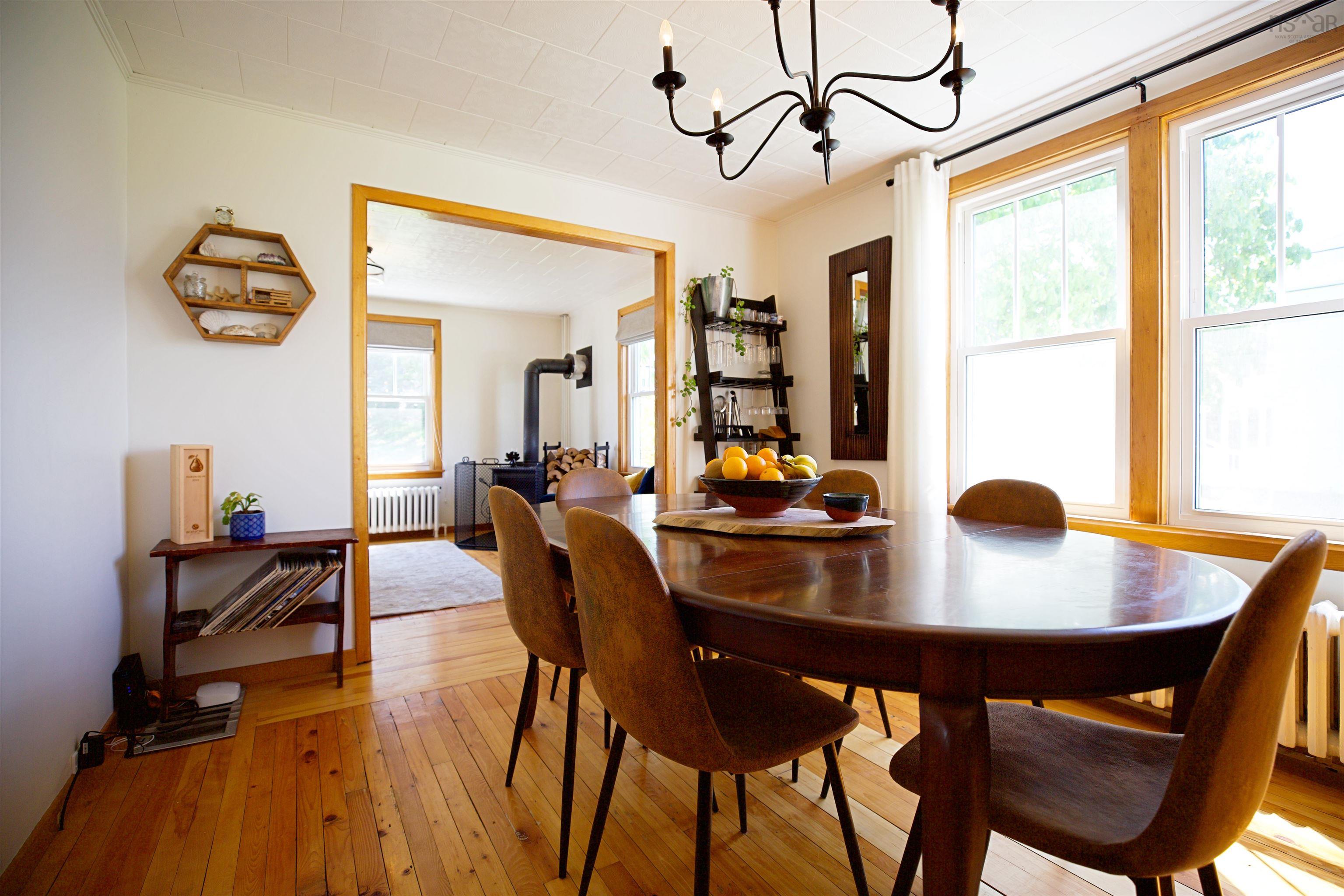 $519,000.00: 10 Kissing Bridge Road, Lunenburg