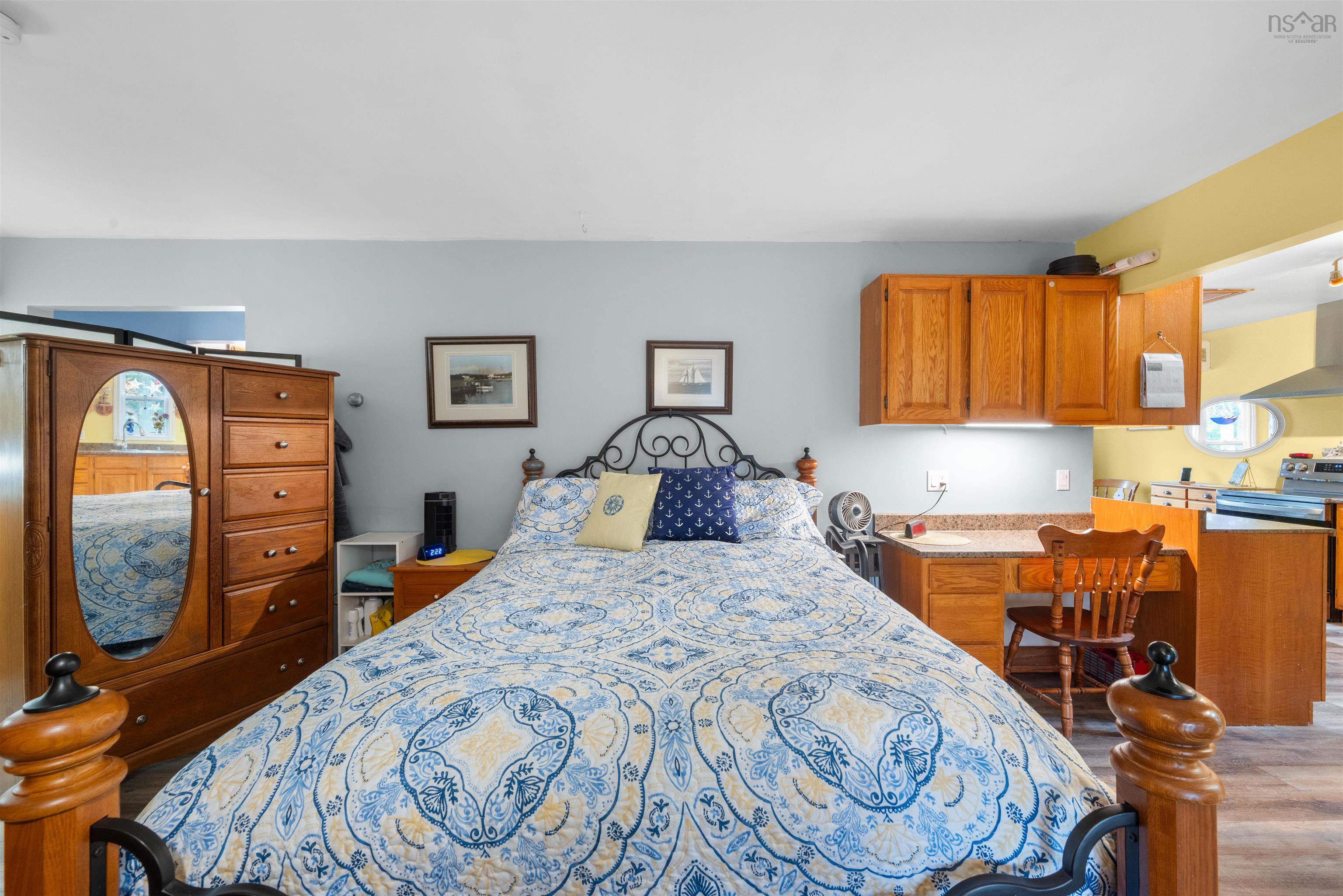$675,000.00: 135 Third Avenue, Lakeview