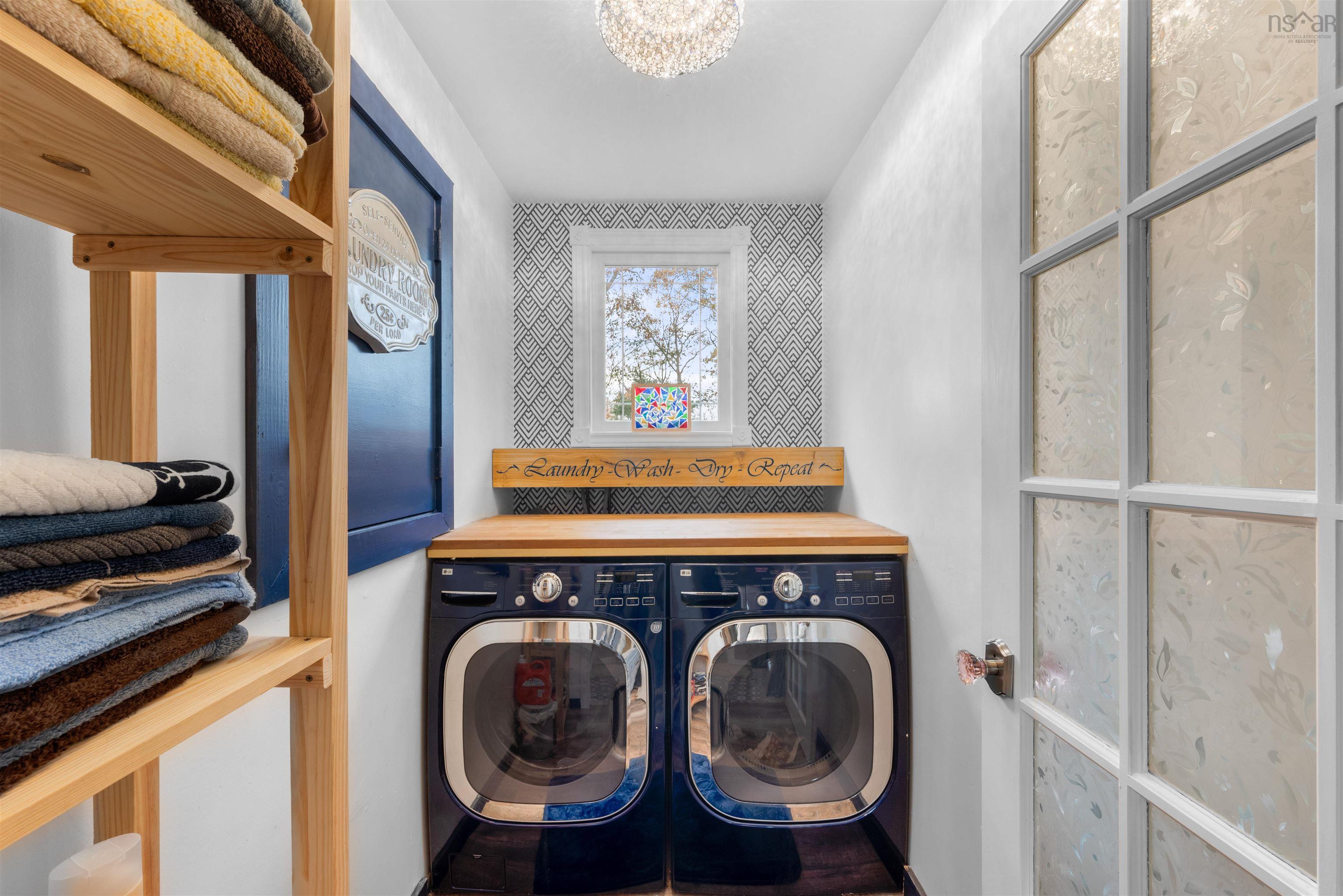 $675,000.00: 135 Third Avenue, Lakeview