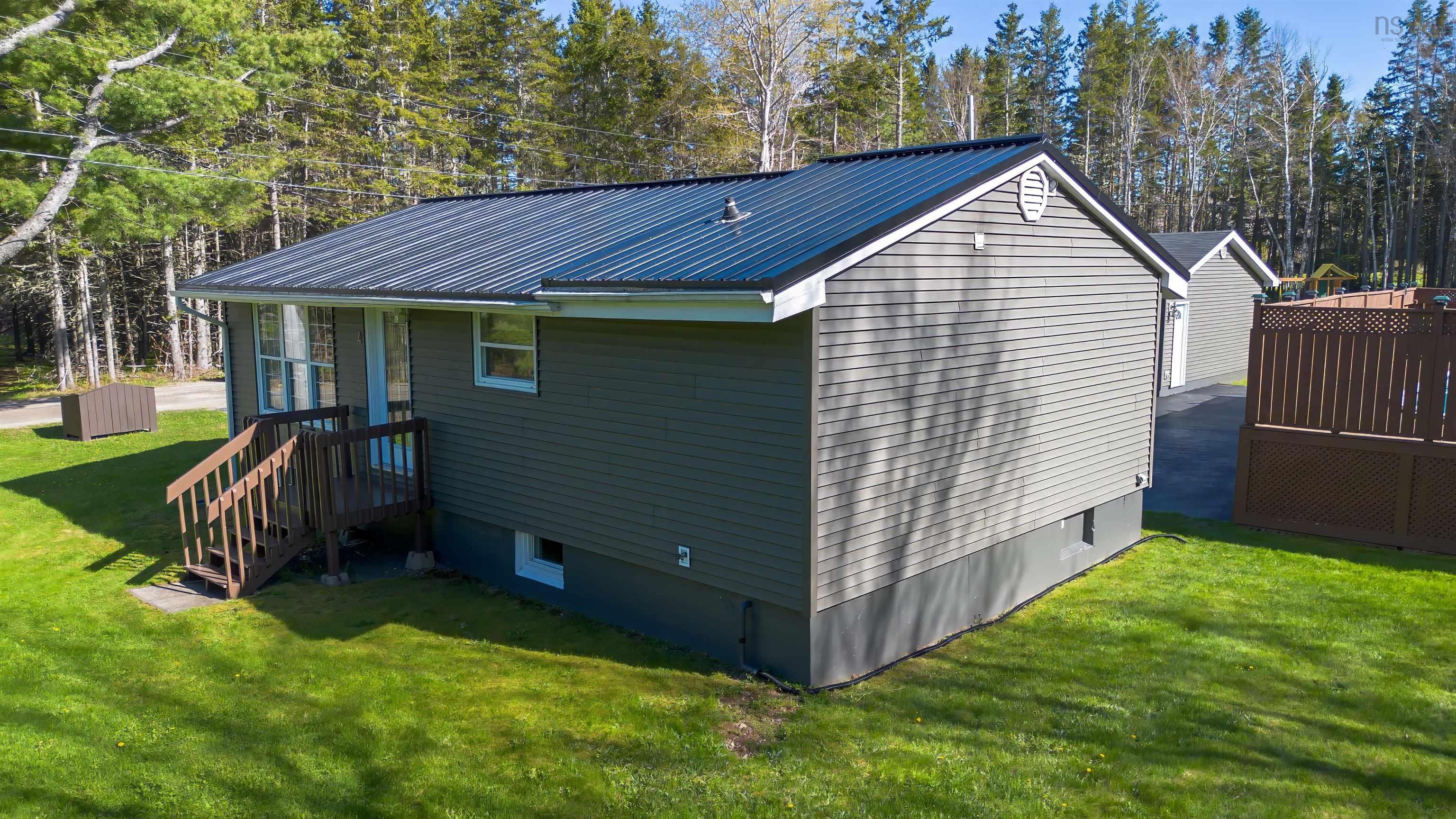 $359,900.00: 4 MacInnis Drive, Millville