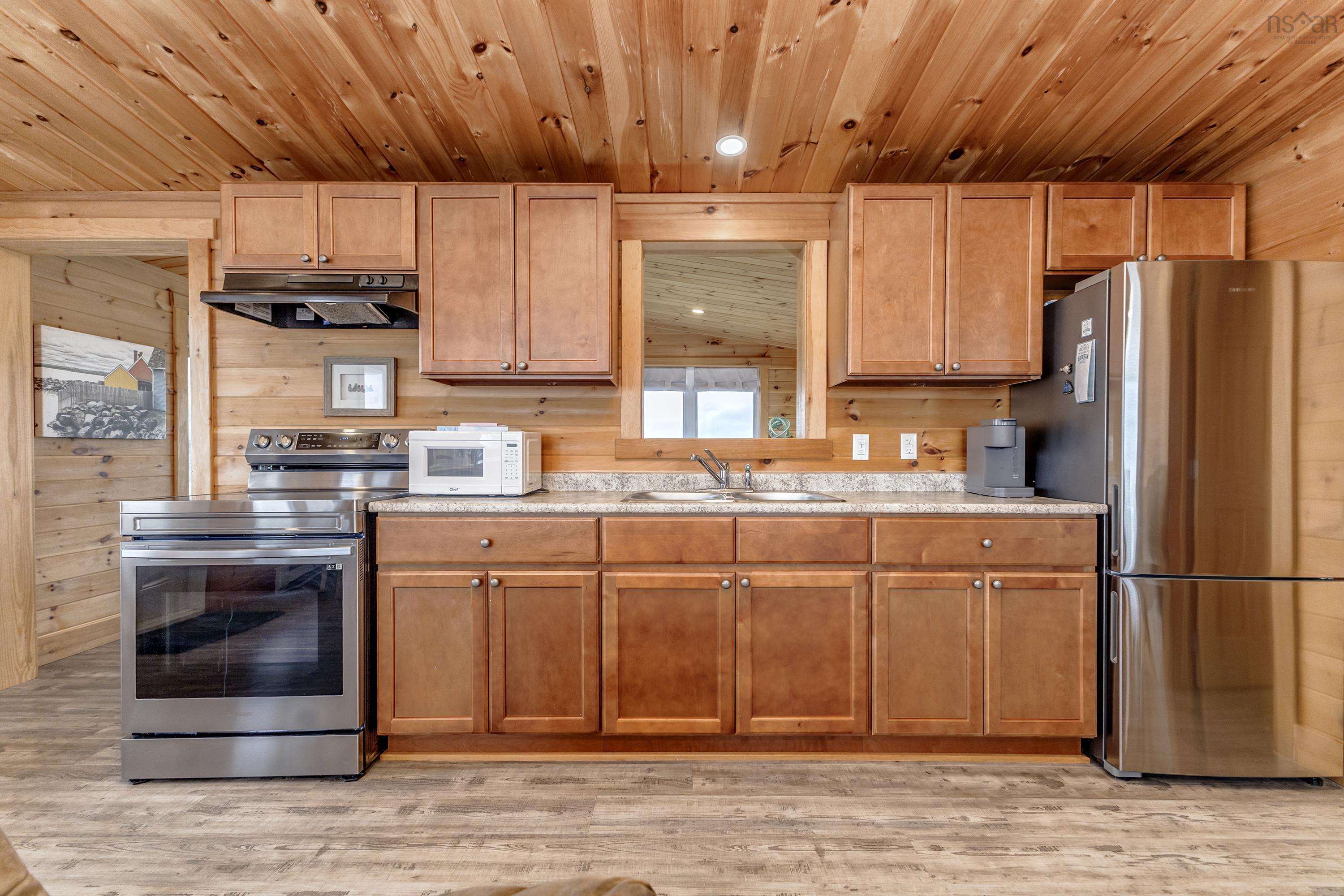 $364,000.00: 565 Caribou Island Road, Caribou Island